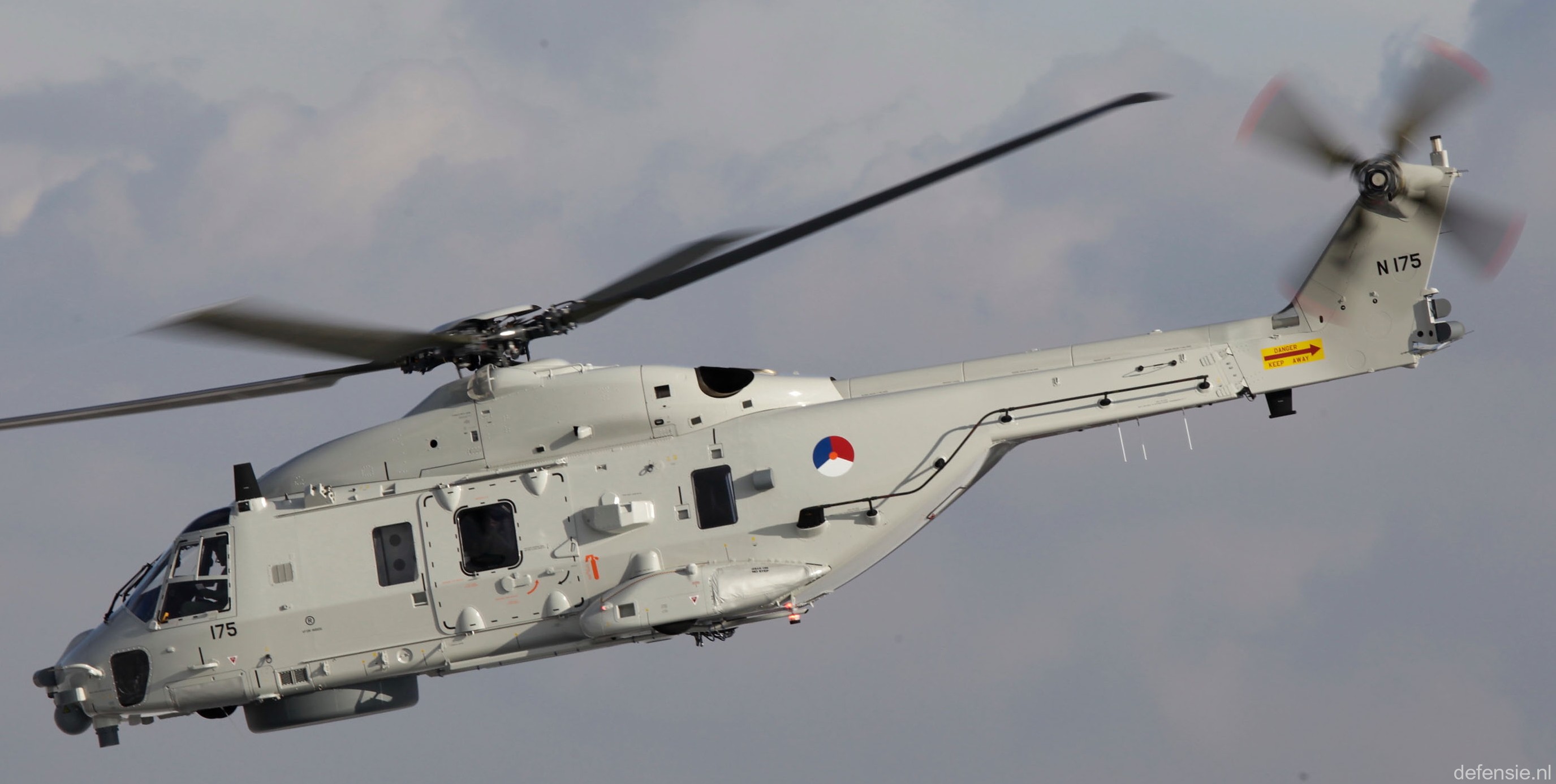 nh90 nfh helicopter royal netherlands navy koninklijke marine n-175 09