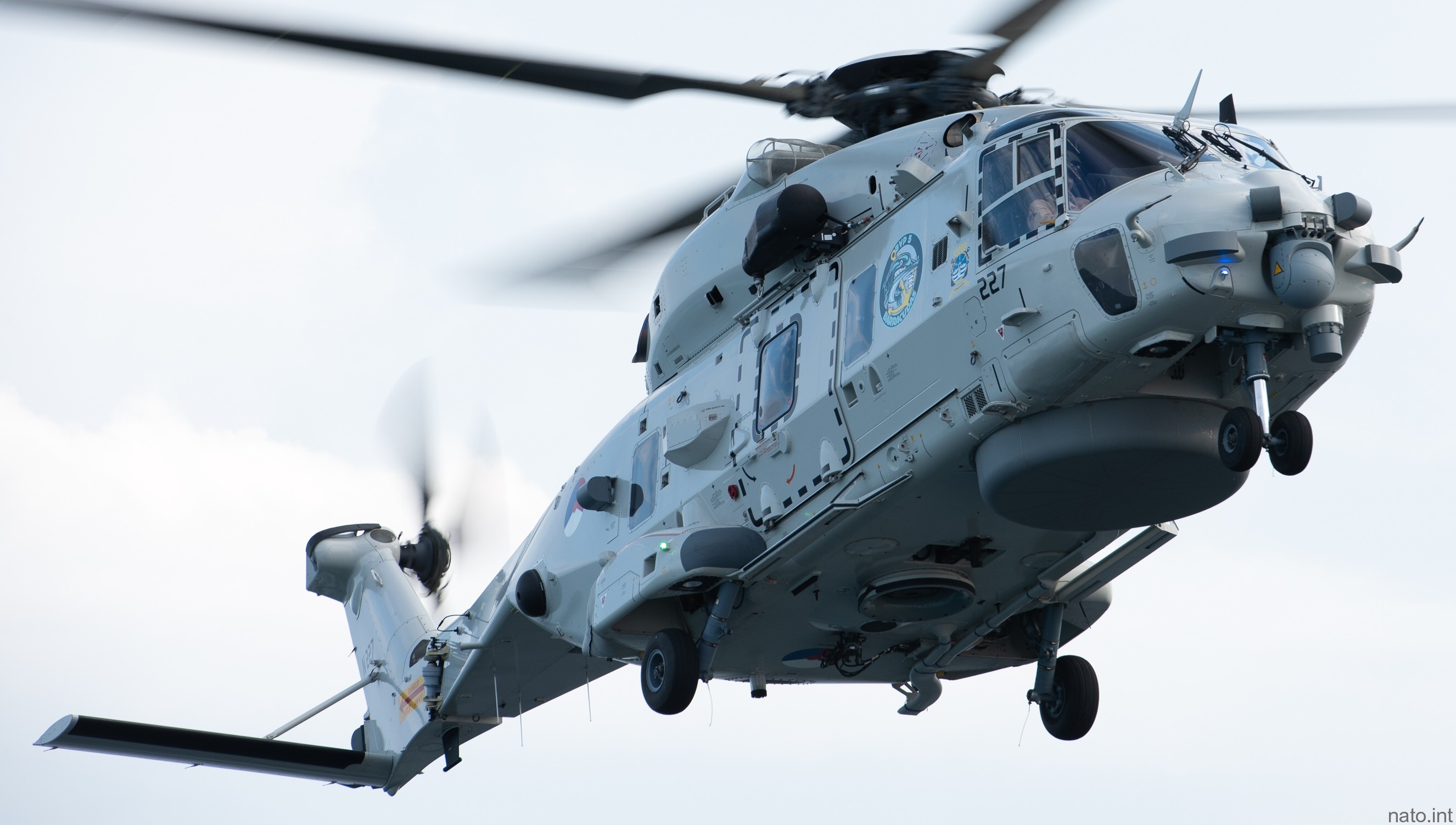 nh90 nfh helicopter royal netherlands navy koninklijke marine n-227 04