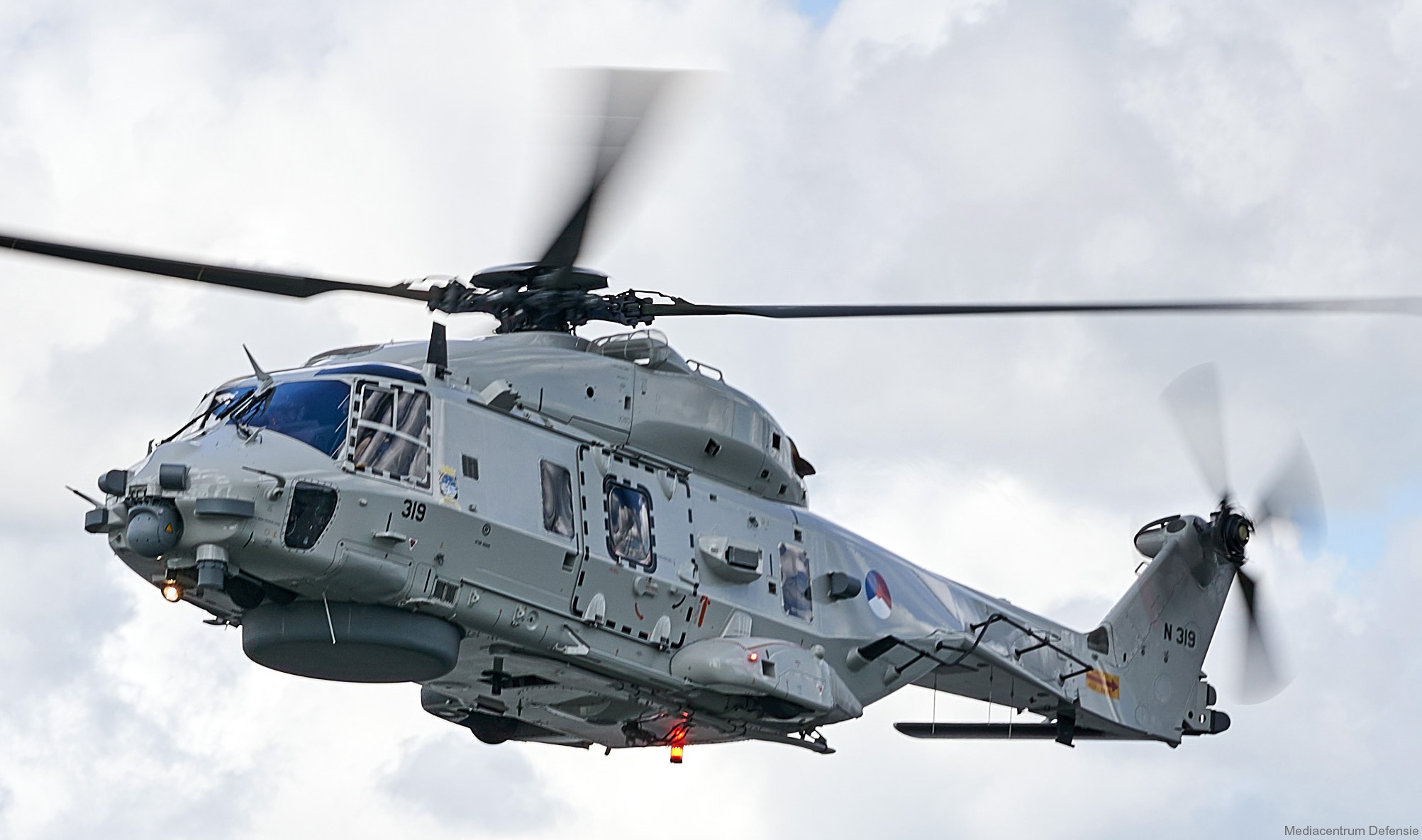 nh90 nfh helicopter royal netherlands navy koninklijke marine n-319 07