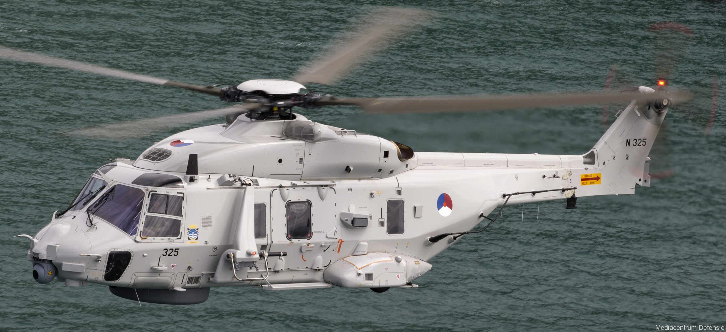 nh90 nfh helicopter royal netherlands navy koninklijke marine n-325 03