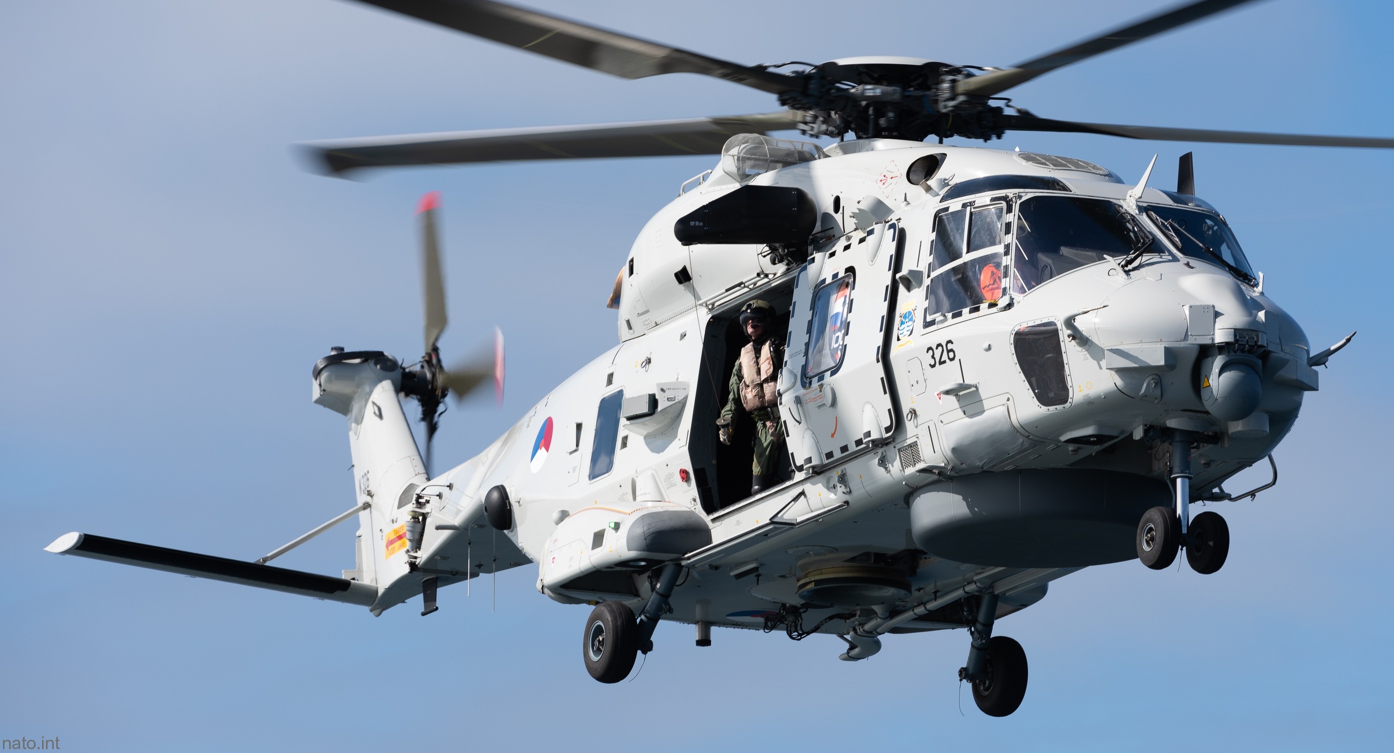 nh90 nfh helicopter royal netherlands navy koninklijke marine n-326 09