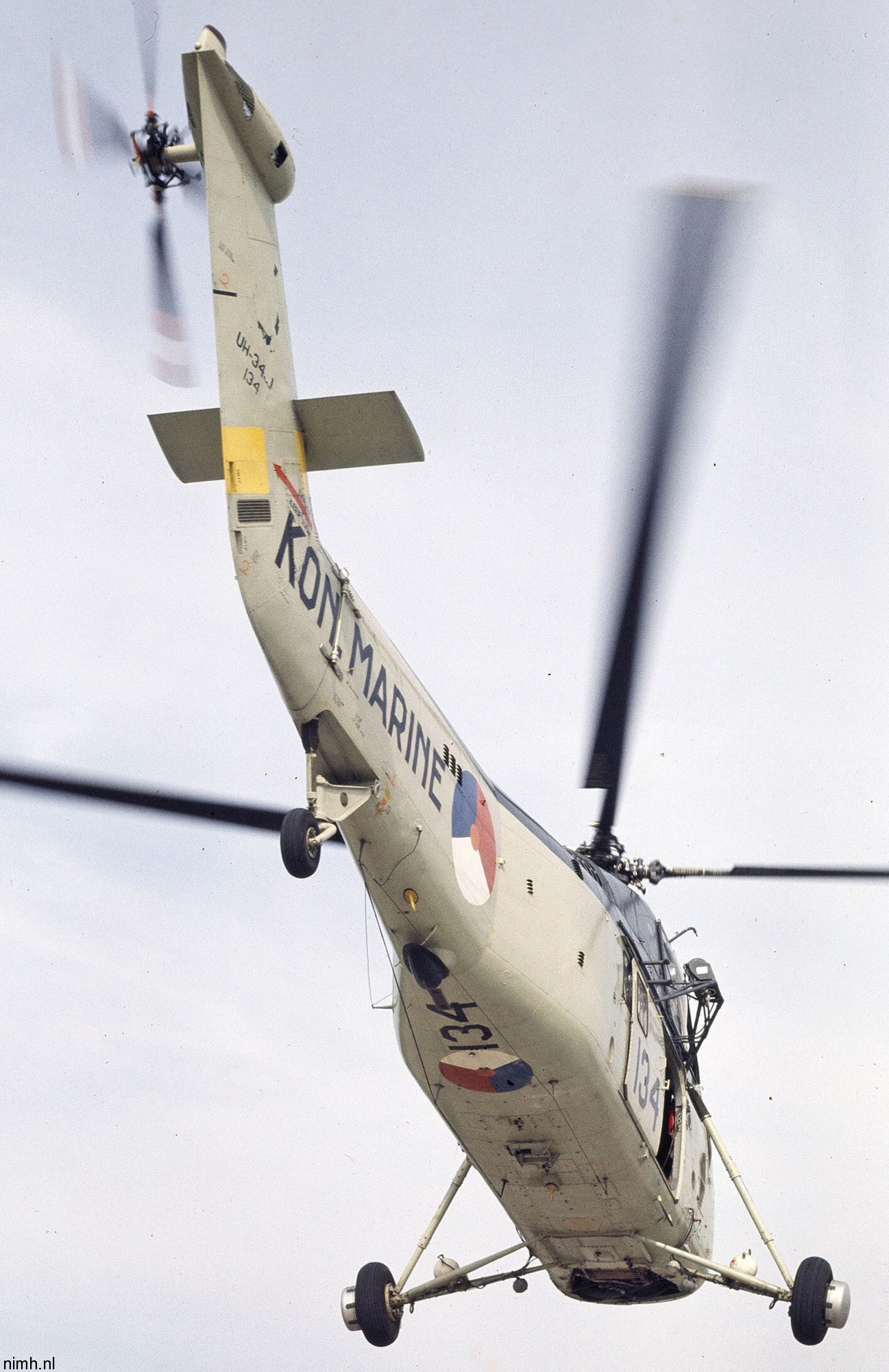 sikorsky sh-34j uh-34j hss-1n helicopter royal netherlands navy koninklijke marine 134 02