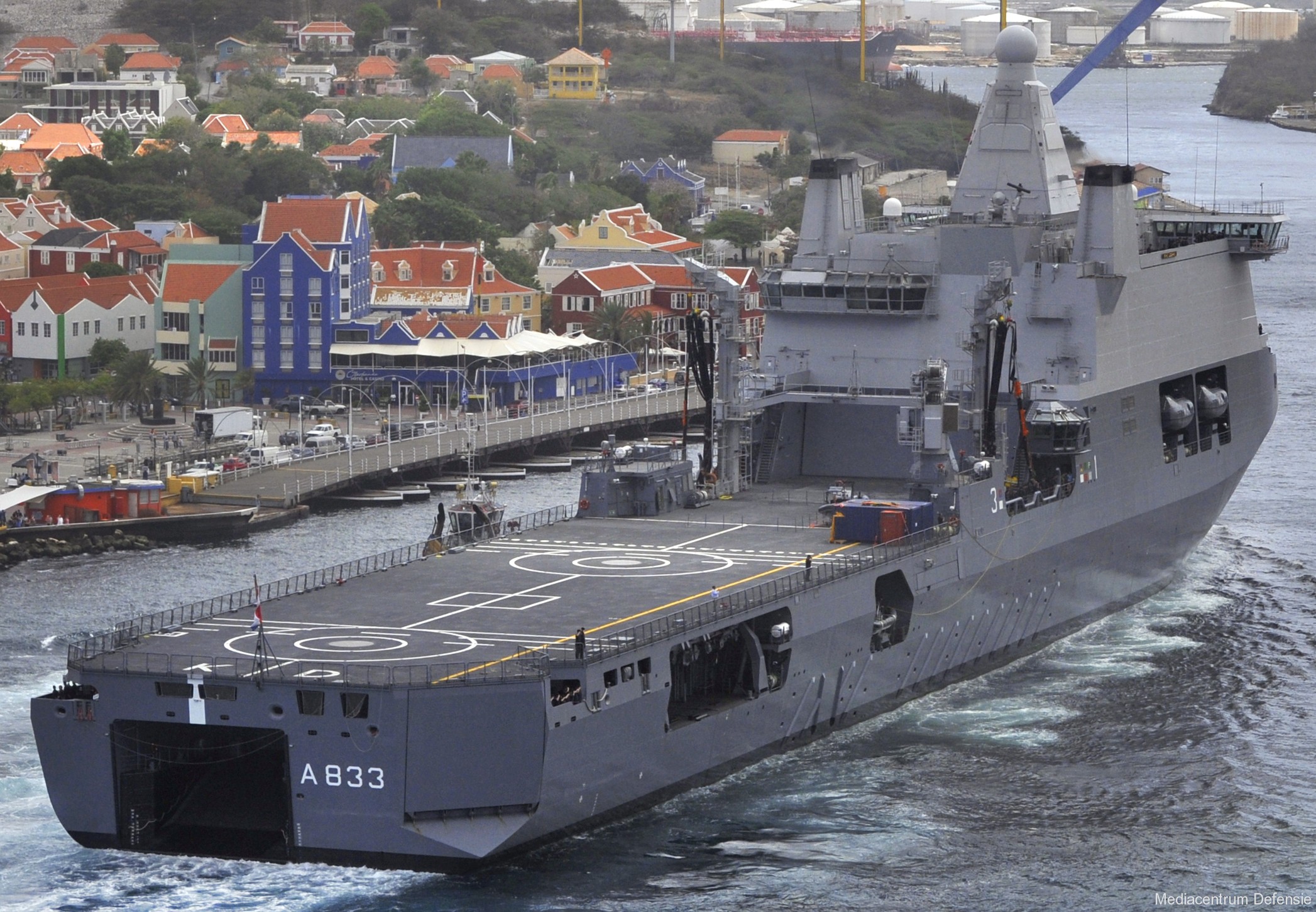 a-833 hnlms karel doorman joint support ship royal netherlands navy koninklijke marine 24