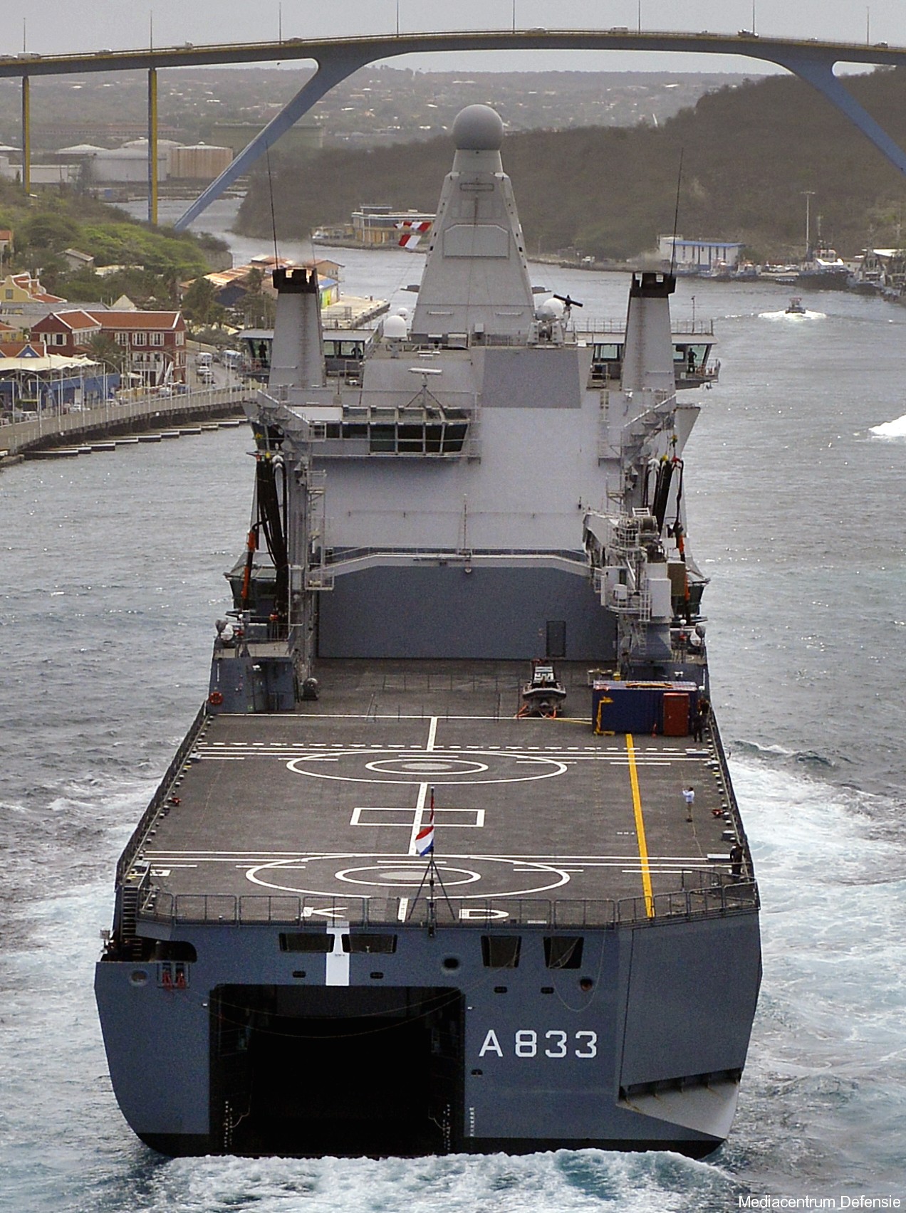 a-833 hnlms karel doorman joint support ship royal netherlands navy koninklijke marine 26