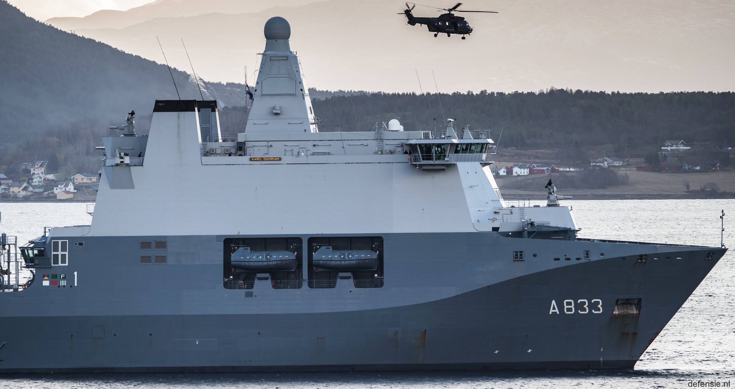 a-833 hnlms karel doorman joint support ship royal netherlands navy koninklijke marine 36