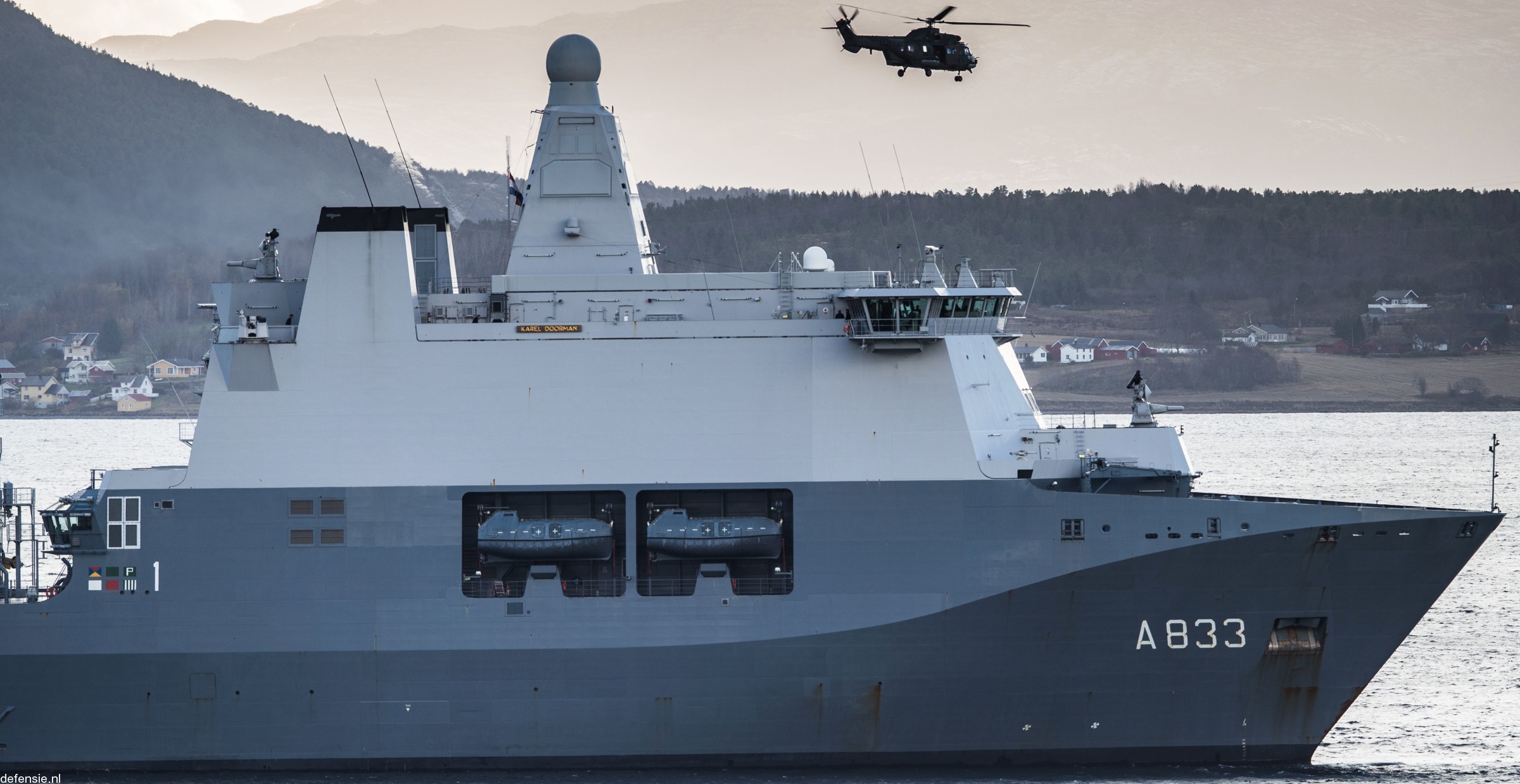 a-833 hnlms karel doorman joint support ship royal netherlands navy koninklijke marine 36