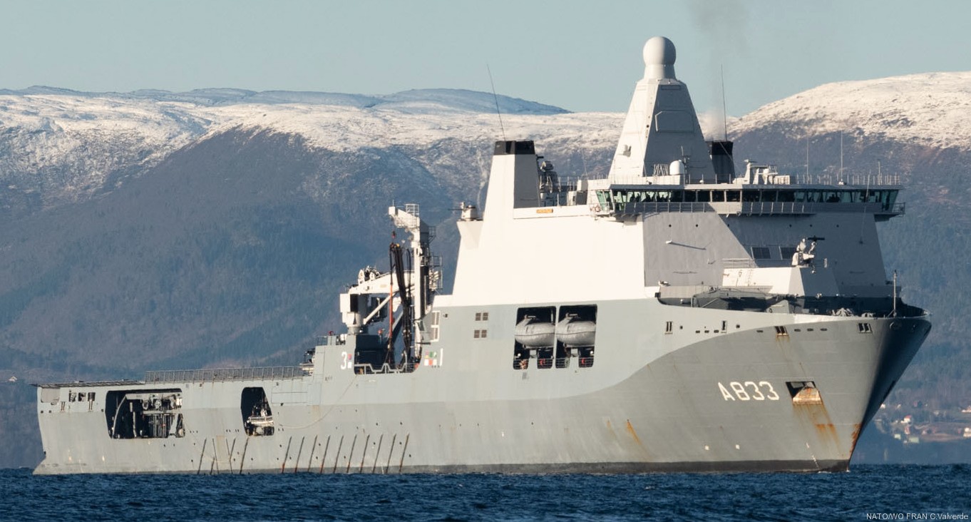 a-833 hnlms karel doorman joint support ship royal netherlands navy koninklijke marine 39