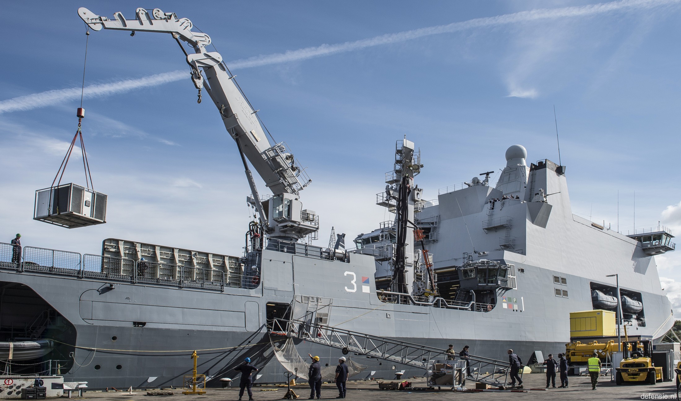 a-833 hnlms karel doorman joint support ship royal netherlands navy koninklijke marine 52