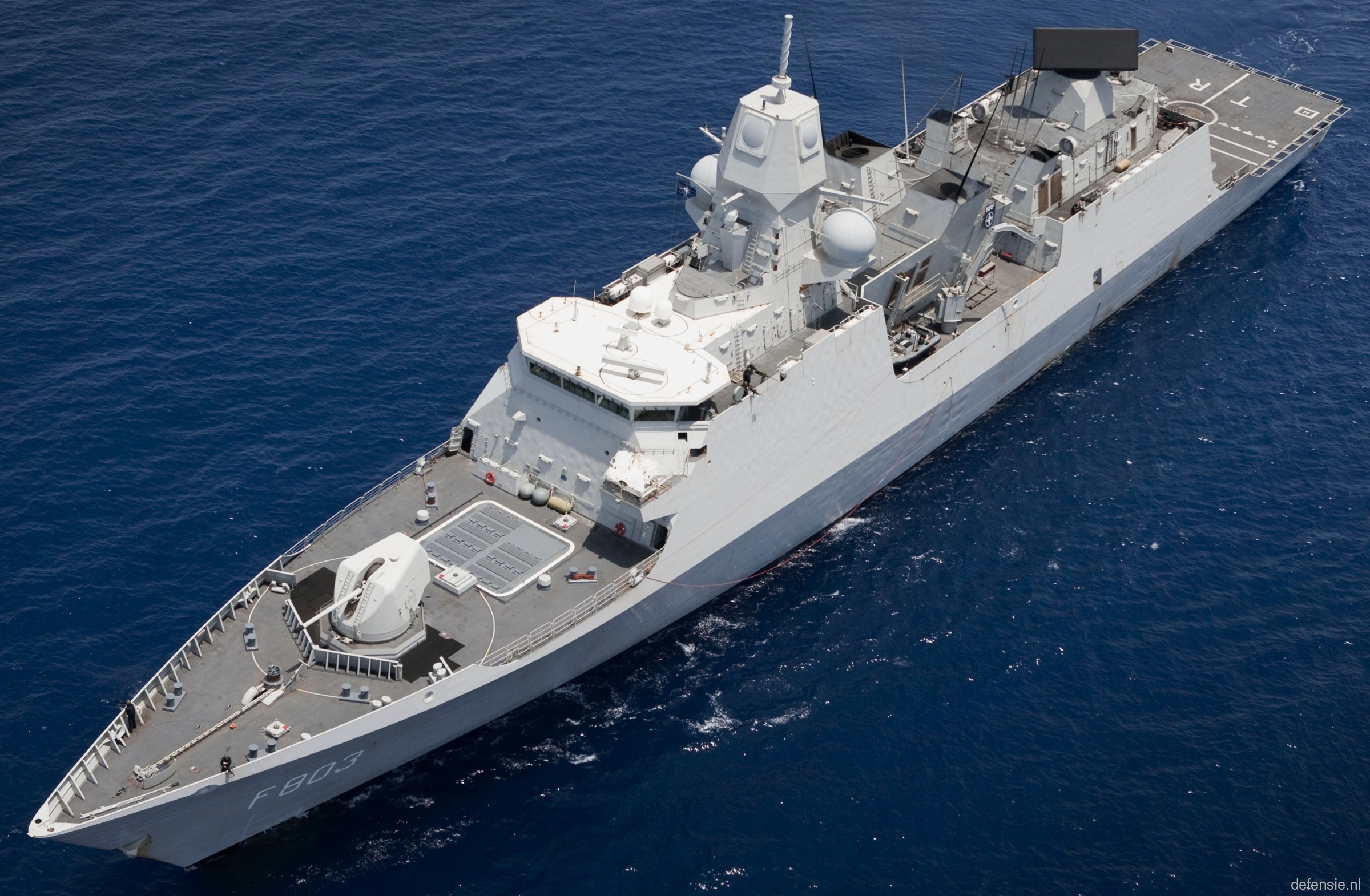de zeven provincien class guided missile frigate ffg lcf royal netherlands navy koninklijke marine 20x