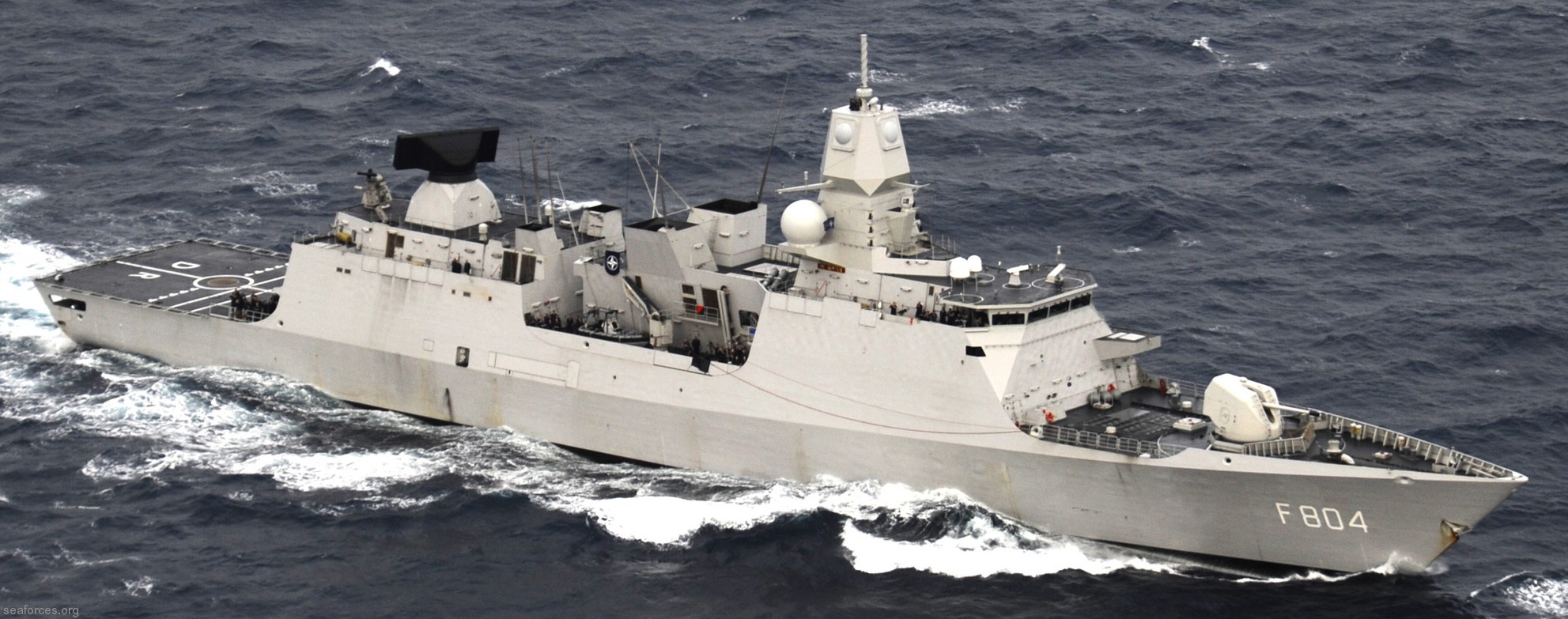 f-804 hnlms de ruyter guided missile frigate ffg lcf royal netherlands navy 13 de zeven provincien class