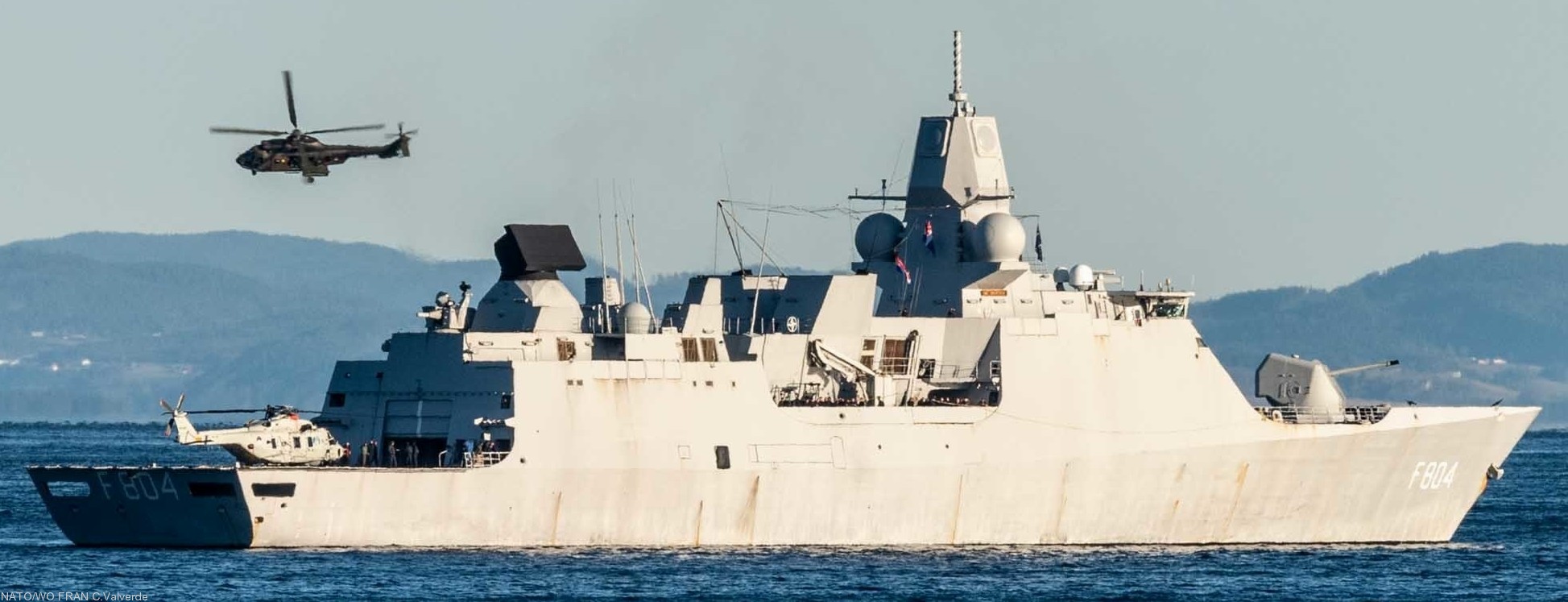 f-804 hnlms de ruyter guided missile frigate ffg lcf royal netherlands navy 15