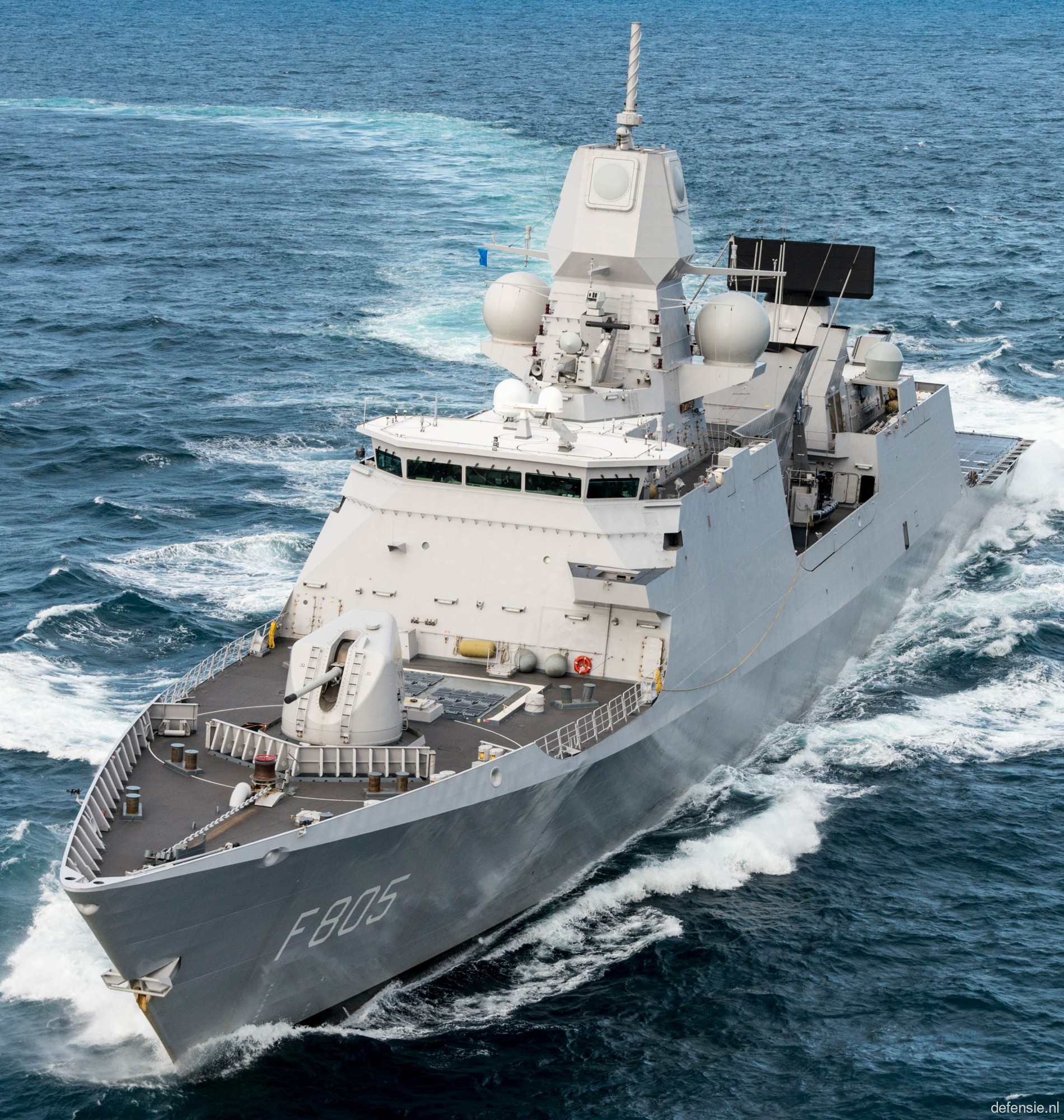 f-805 hnlms evertsen guided missile frigate ffg lcf royal netherlands navy 18