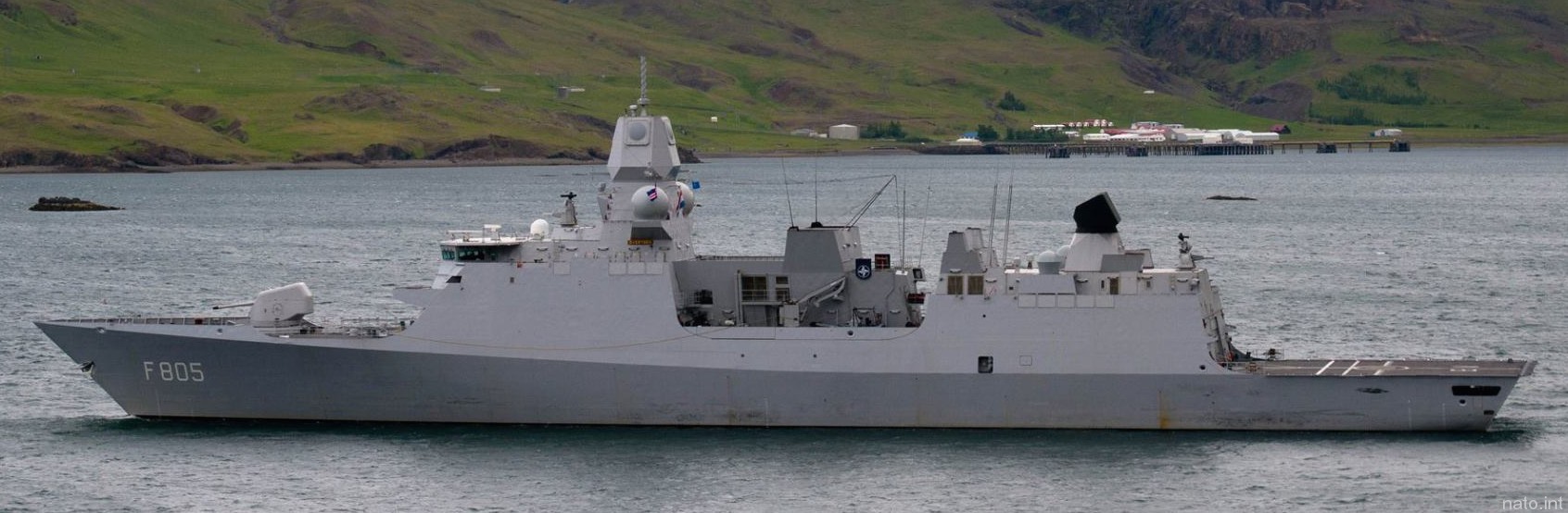 f-805 hnlms evertsen guided missile frigate ffg lcf royal netherlands navy 28