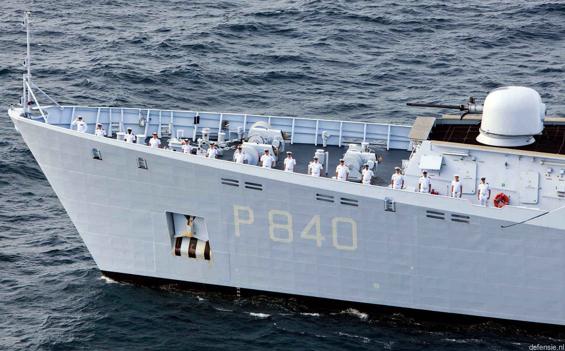 p-840 hnlms holland offshore patrol vessel opv royal netherlands navy 26 oto melara leonardo 76/62 gun