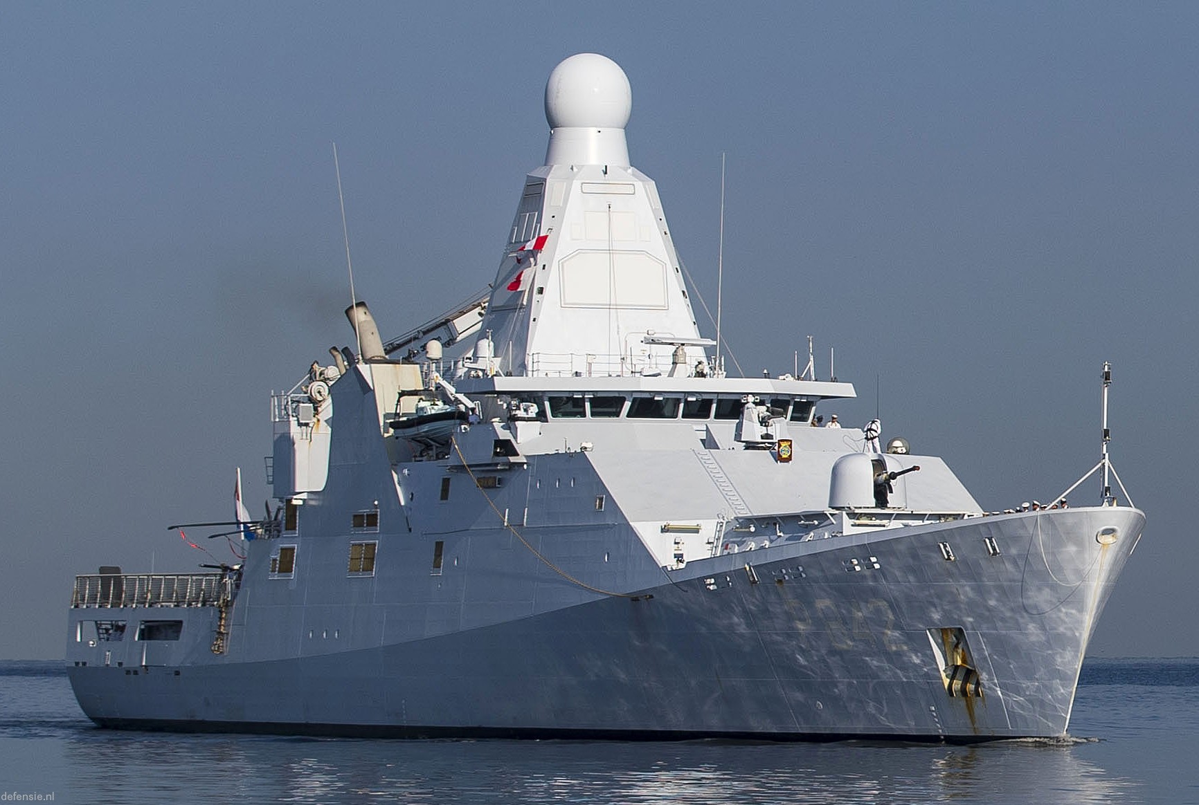 p-842 hnlms friesland holland class offshore patrol vessel opv royal netherlands navy 03 koninklijke marine