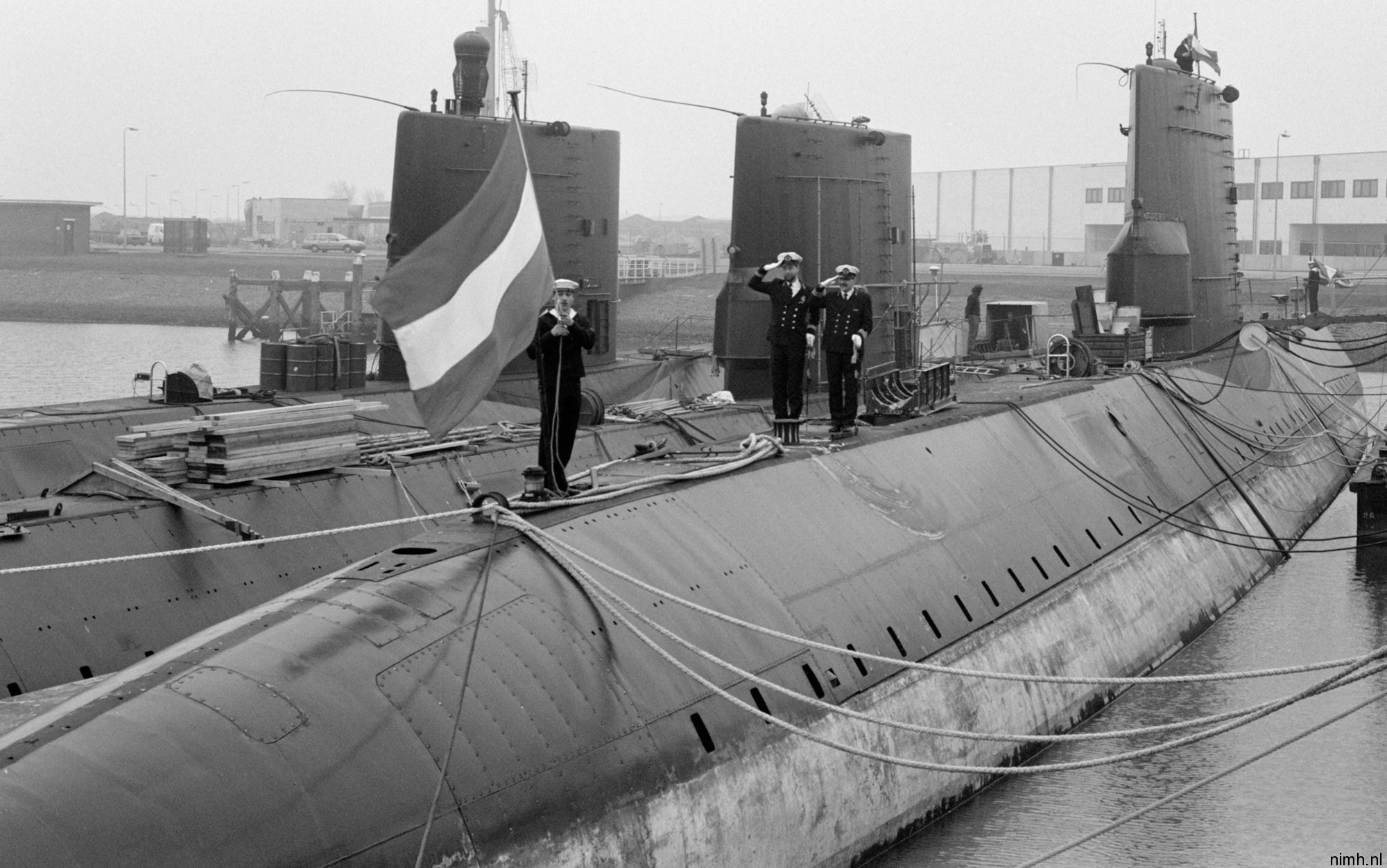 hnlms potvis s-804 dolfijn class attack submarine royal netherlands navy koninklijke marine decommissioning 08