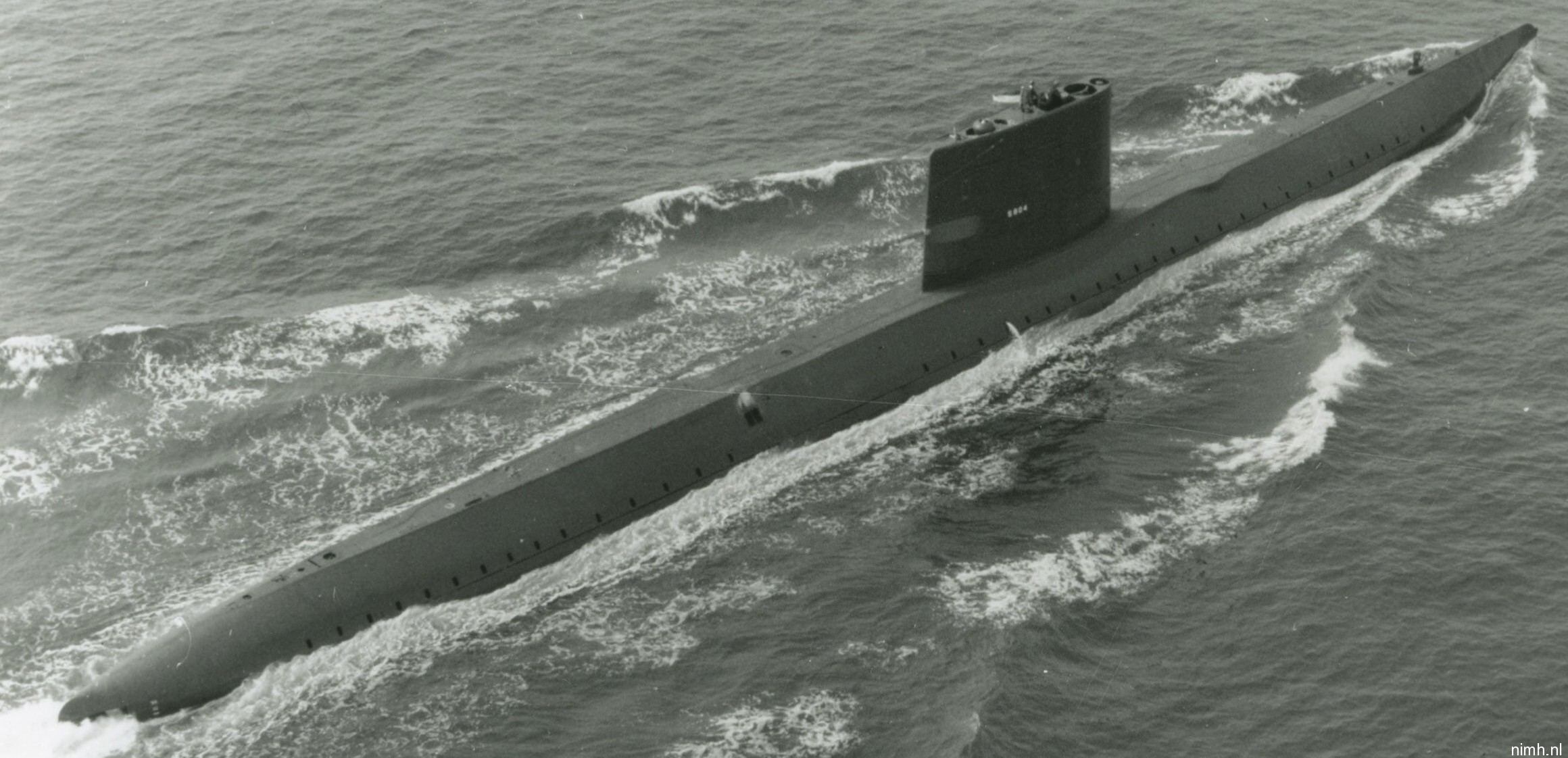 hnlms potvis s-804 dolfijn class attack submarine royal netherlands navy koninklijke marine 17