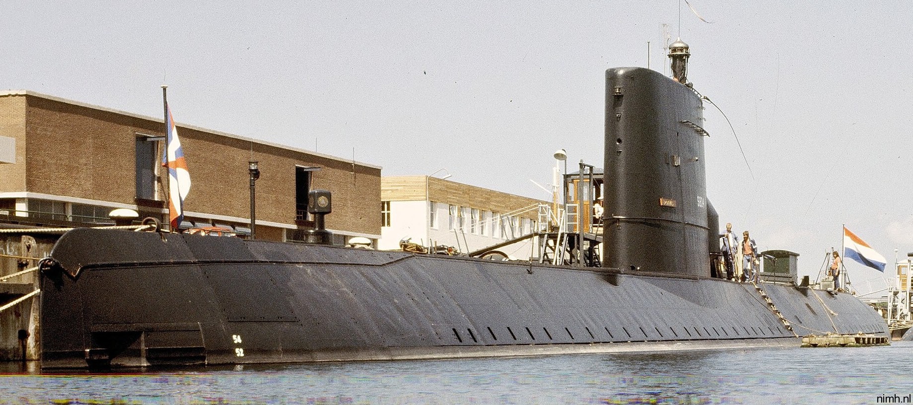 hnlms potvis s-804 dolfijn class attack submarine royal netherlands navy koninklijke marine den helder 23