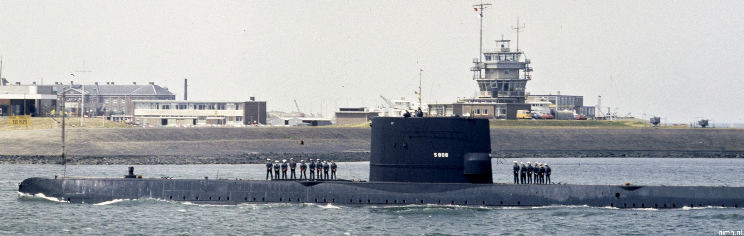 hnlms dolfijn s-808 class attack submarine 1960 royal netherlands navy koninklijke marine 25