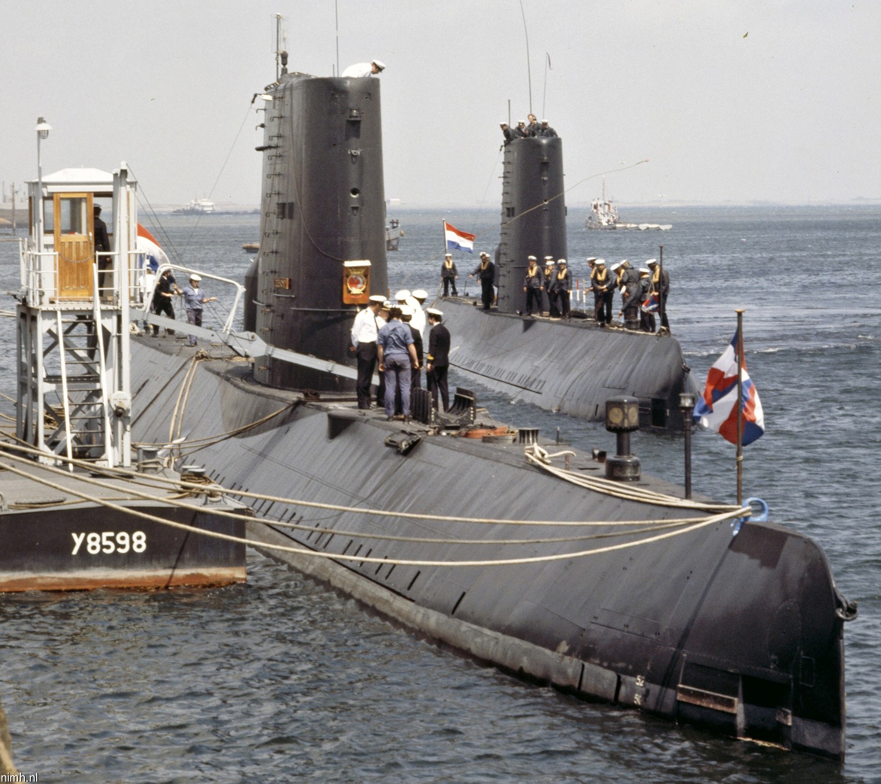 hnlms zeehond s-809 dolfijn class attack submarine royal netherlands navy koninklijke marine 02