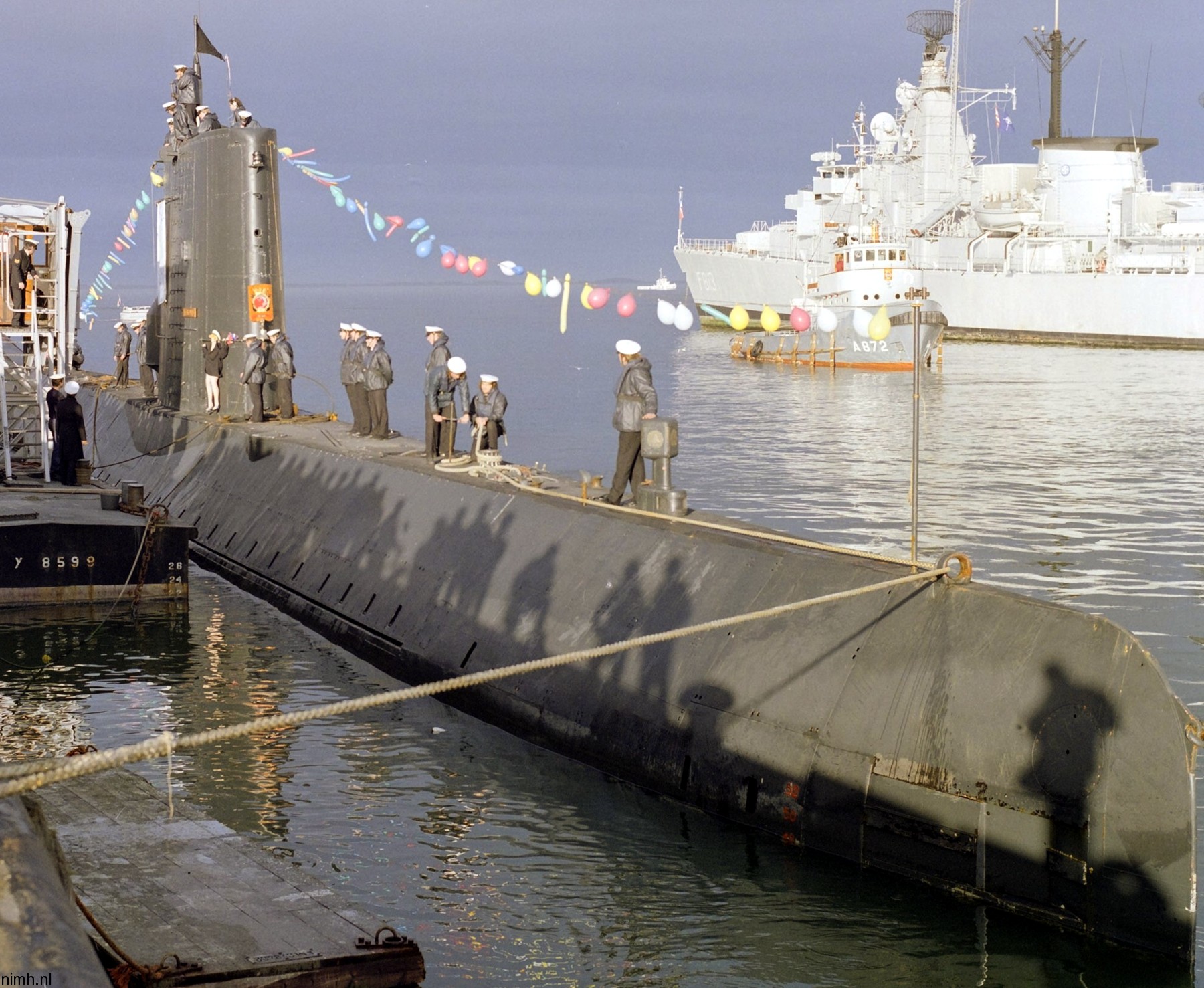 hnlms zeehond s-809 dolfijn class attack submarine royal netherlands navy koninklijke marine 04