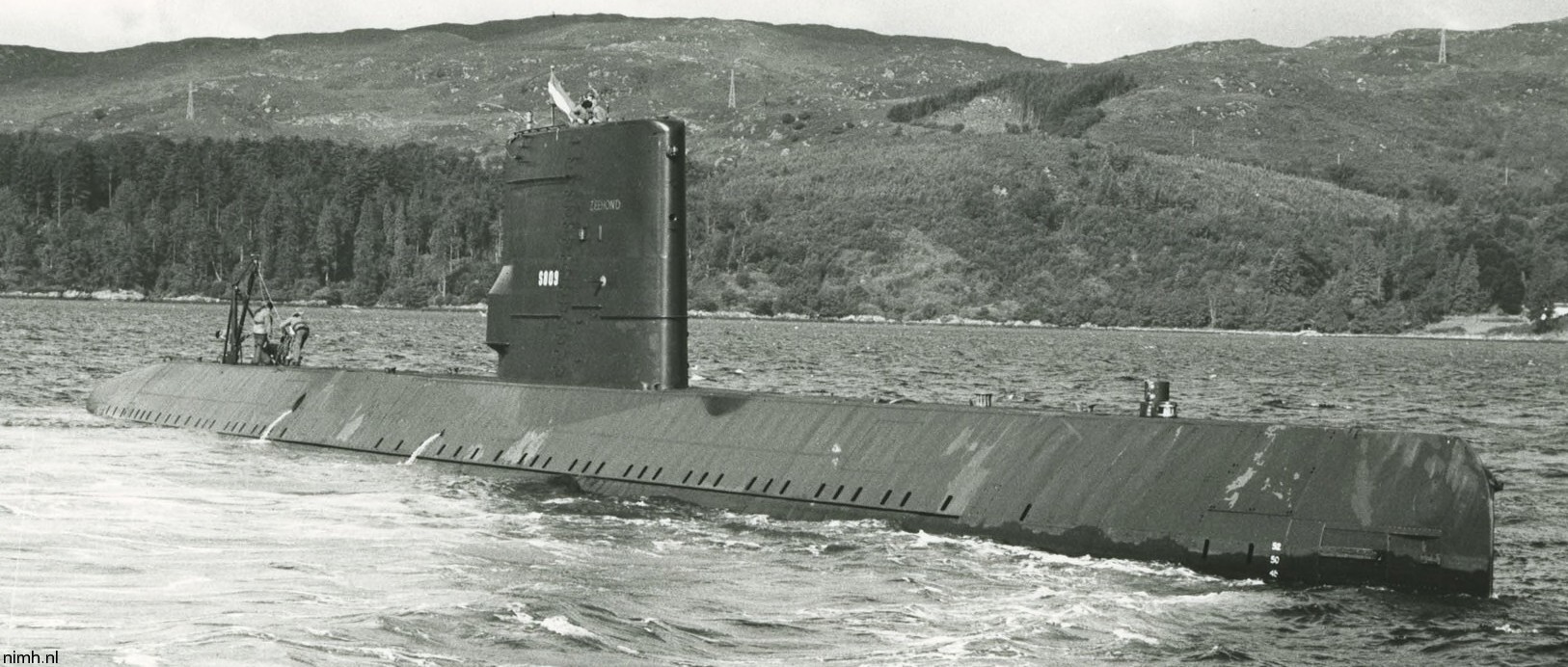 hnlms zeehond s-809 dolfijn class attack submarine royal netherlands navy koninklijke marine 11