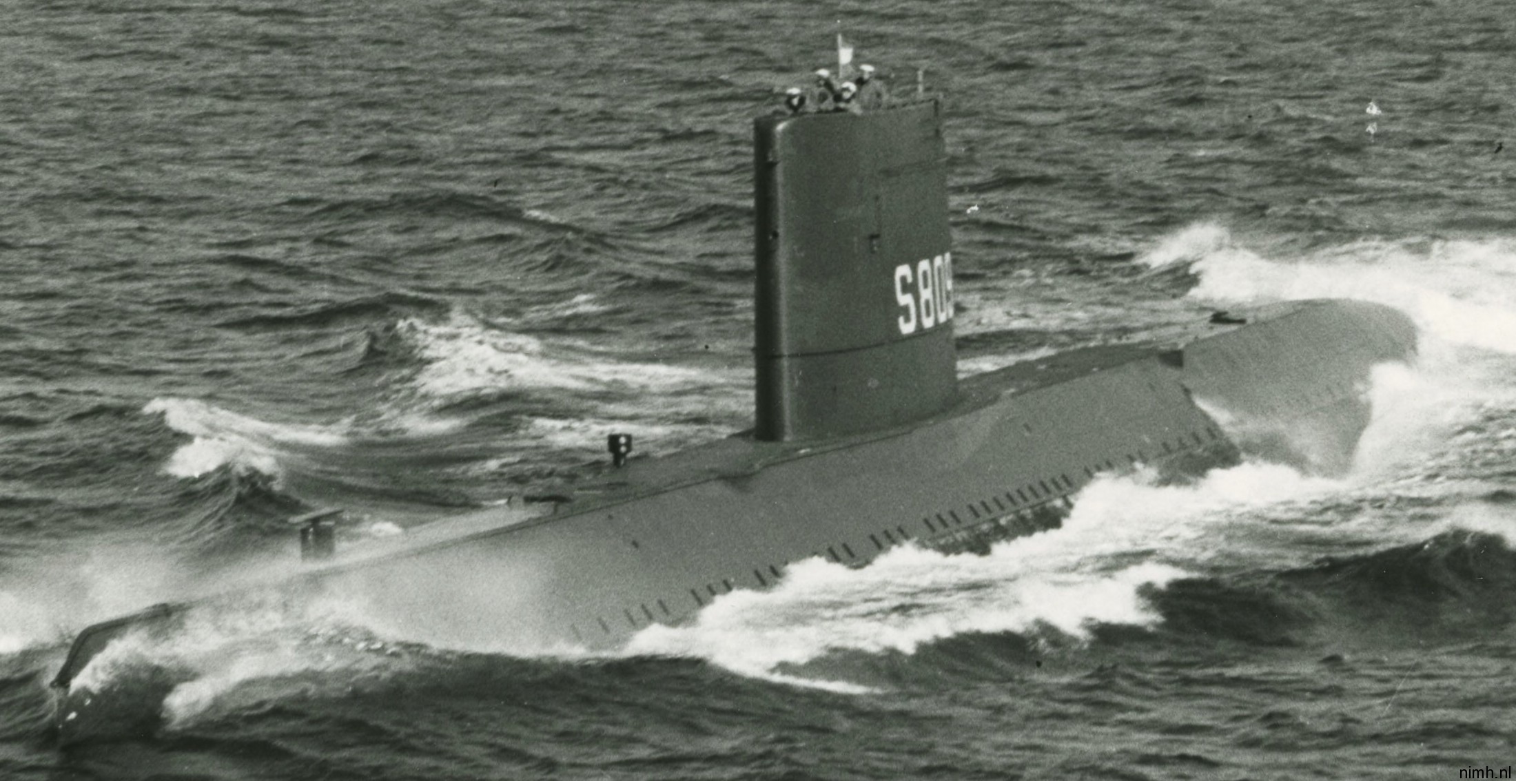 hnlms zeehond s-809 dolfijn class attack submarine royal netherlands navy koninklijke marine 27