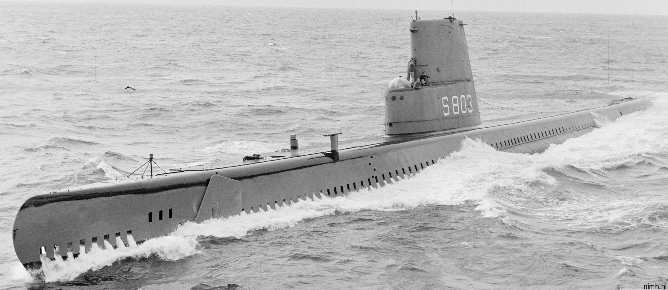 hnlms zeeleeuw s-803 uss hawkbill attack submarine royal netherlands navy koninklijke marine 05