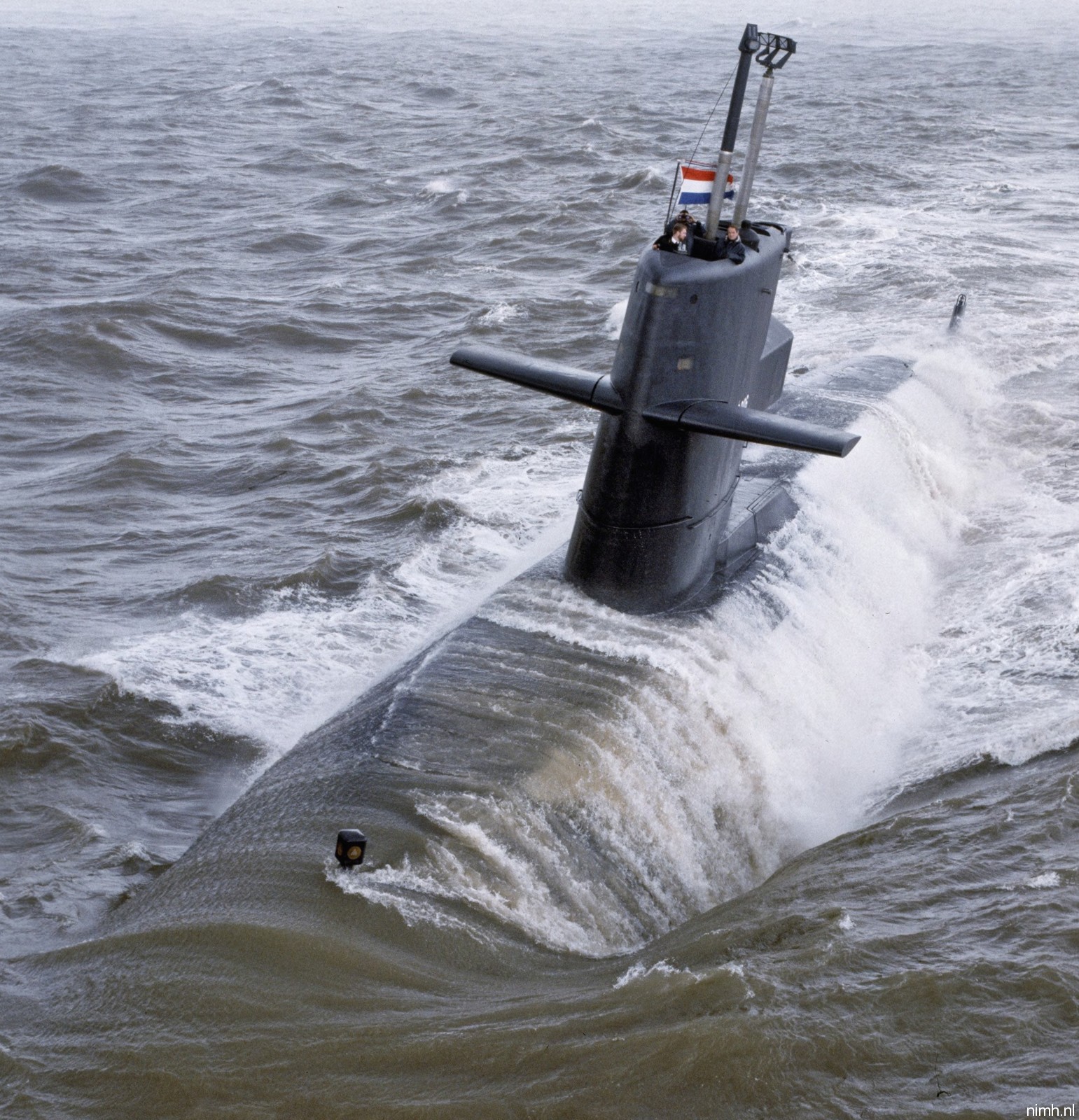 s-806 hnlms zwaardvis attack submarine royal netherlands navy koninklijke marine 13 nato