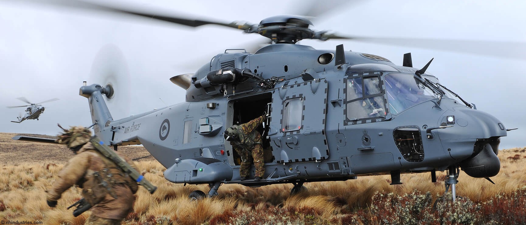 nh90 tth helicopter royal new zealand air force rnzaf 05