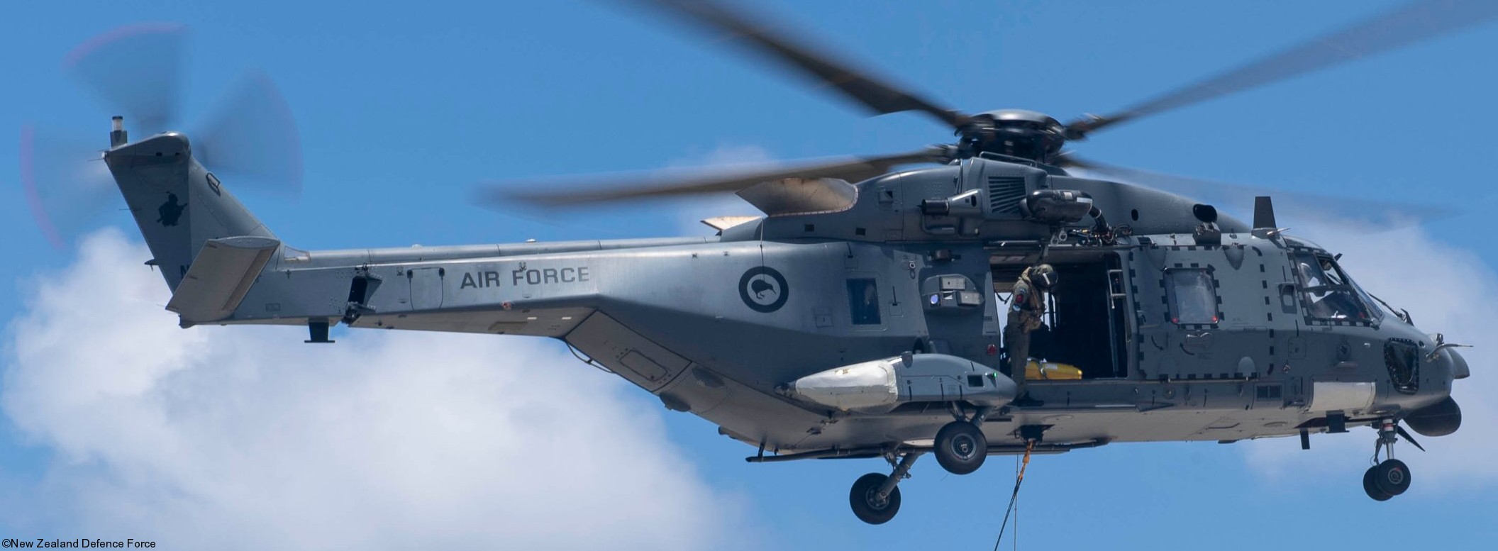 nh90 tth helicopter royal new zealand air force rnzaf 32