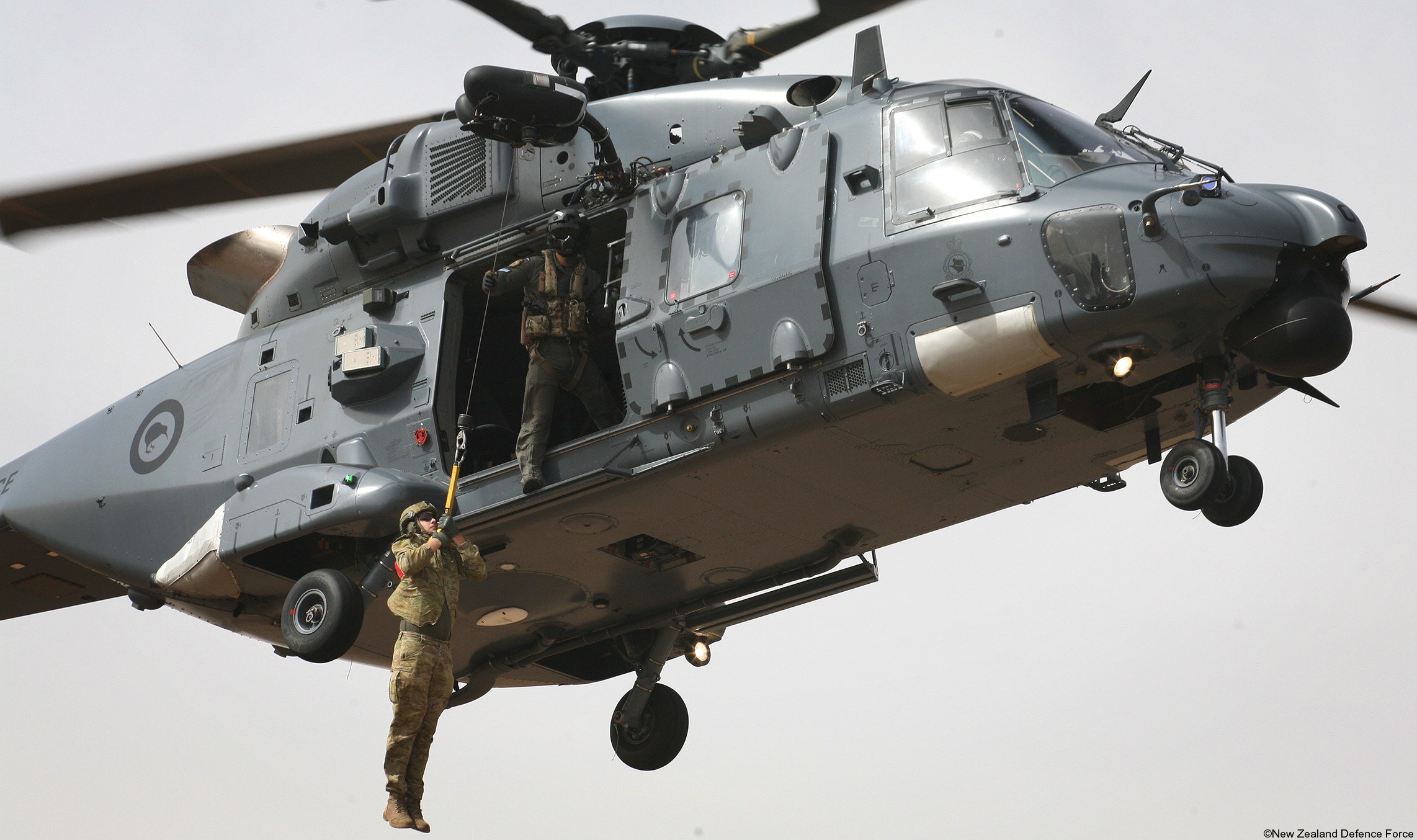 nh90 tth helicopter royal new zealand air force rnzaf 35