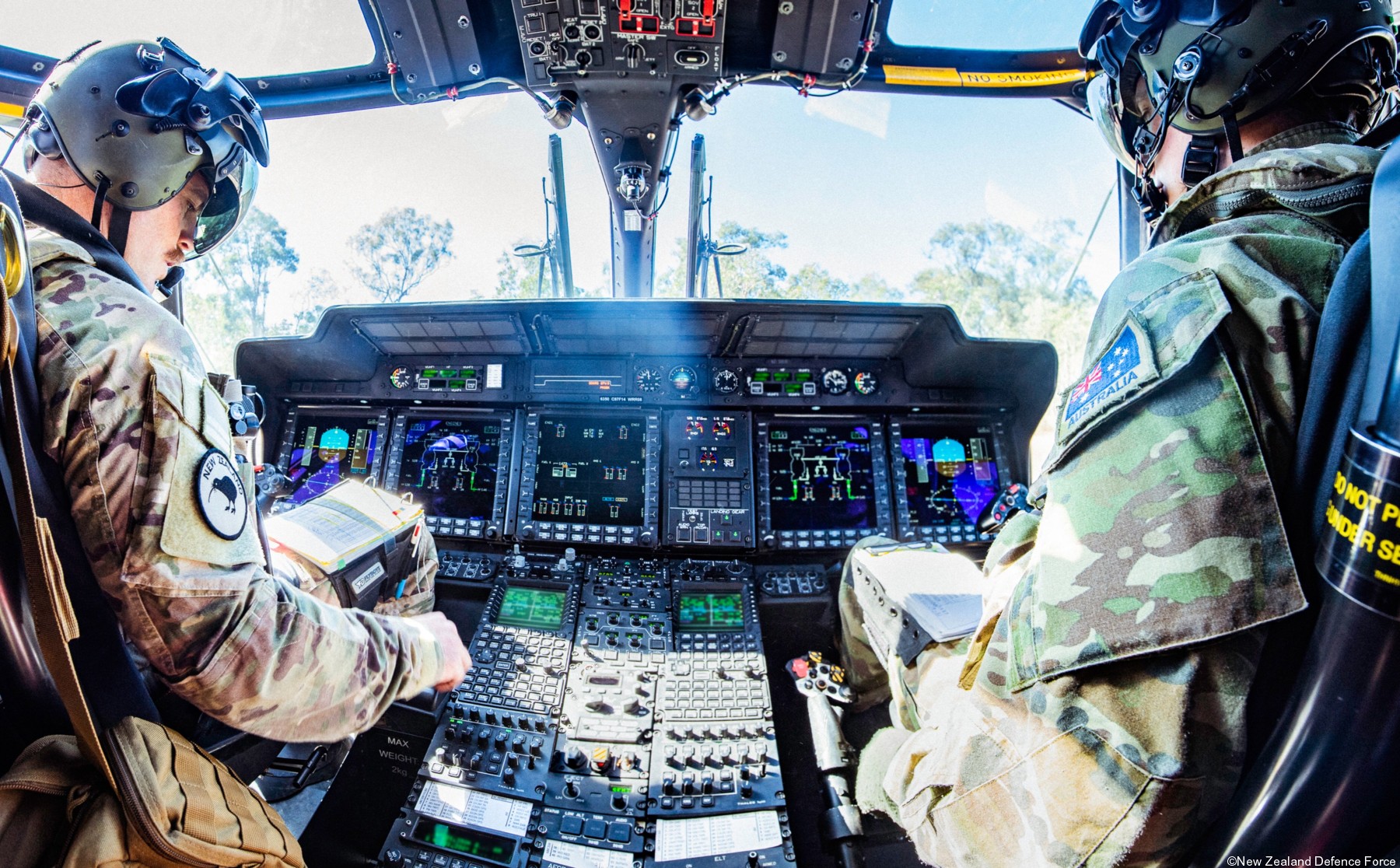 nh90 tth helicopter royal new zealand air force rnzaf cockpit inside 37