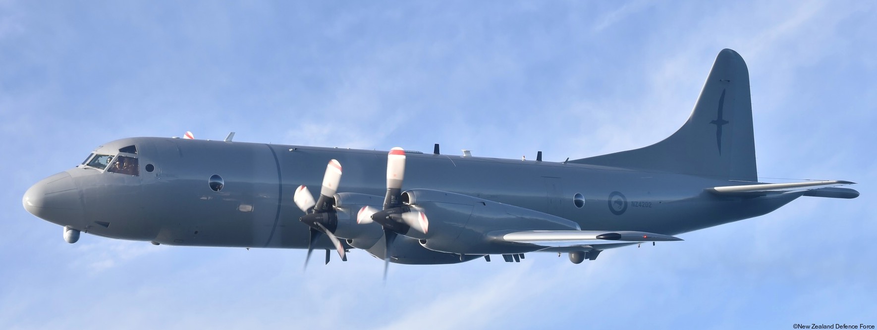 lockheed p-3k2 orion nz4202 maritime patrol aircraft mpa royal new zealand air force rnzaf no.5 squadron 02