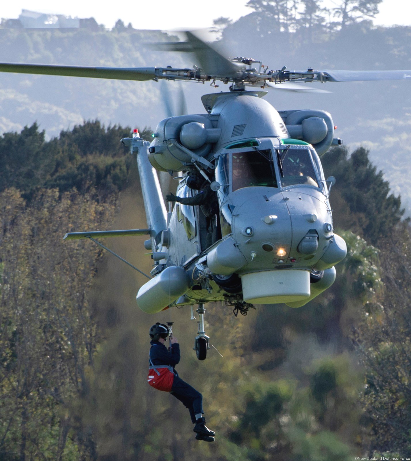 kaman sh-2g(i) super seasprite nz3613 royal new zealand airforce navy rnzaf no.6 squadron 06