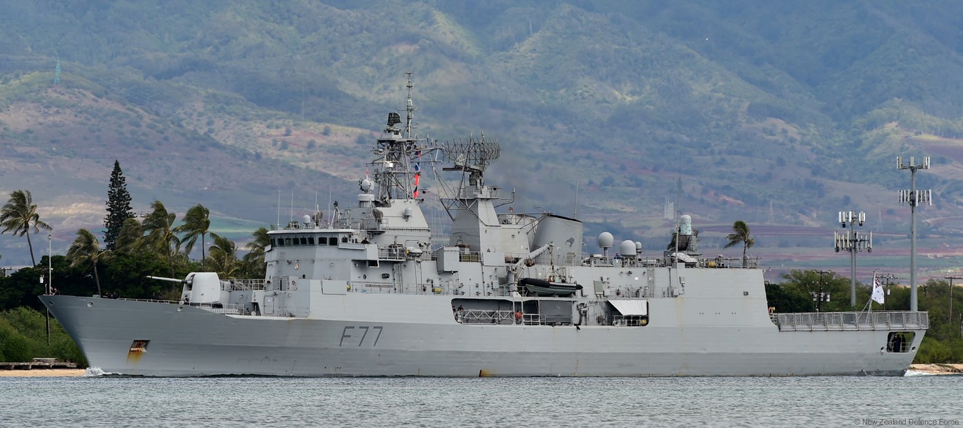 f-77 hmnzs te kaha anzac class frigate royal new zealand navy 05