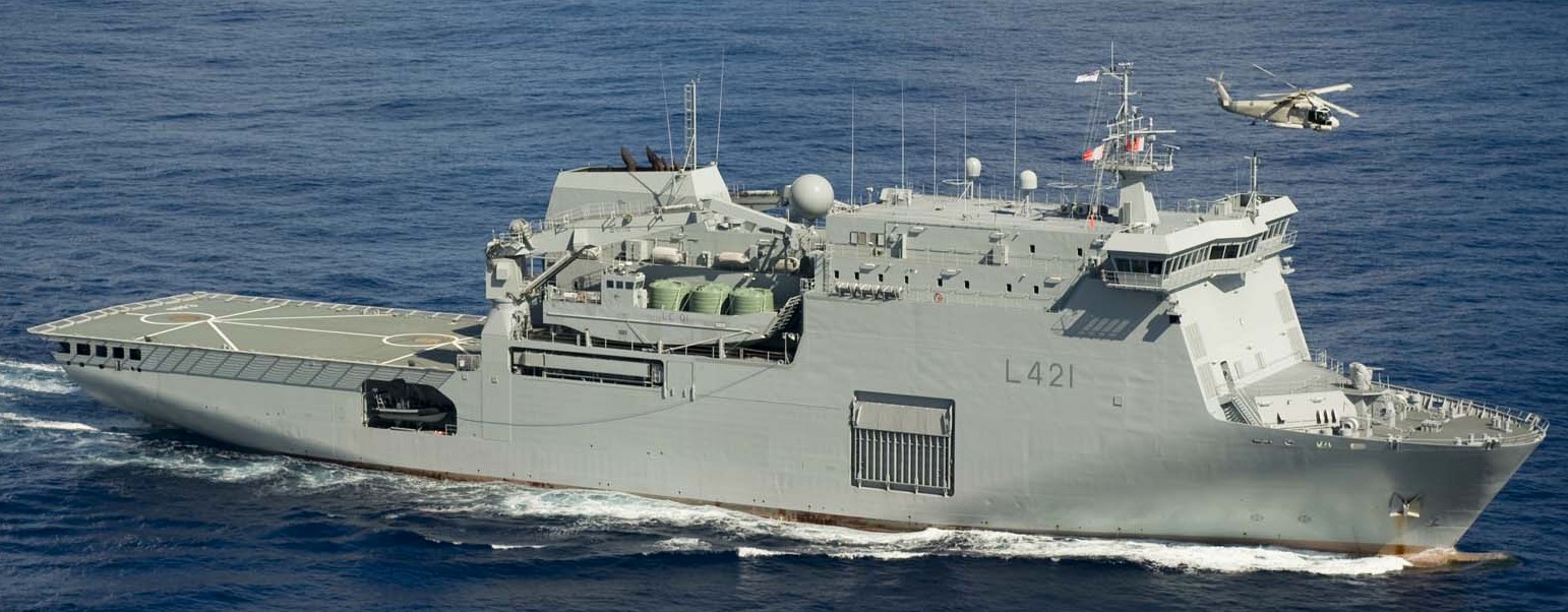 l-421 hmnzs canterbury amphibious multirole vessel mrv new zealand navy 02