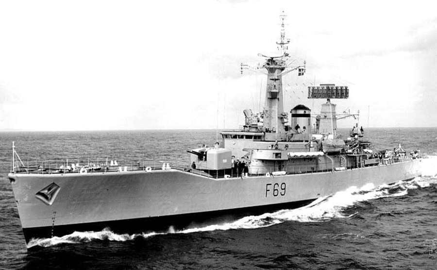 leander class frigate new zealand navy rnzn hmnzs waikato canterbury wellington southland 02