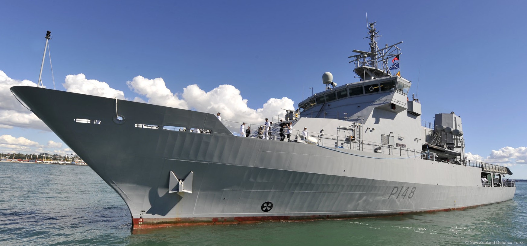 p-148 hmnzs otago protector class offshore patrol vessel opv royal new zealand navy 06