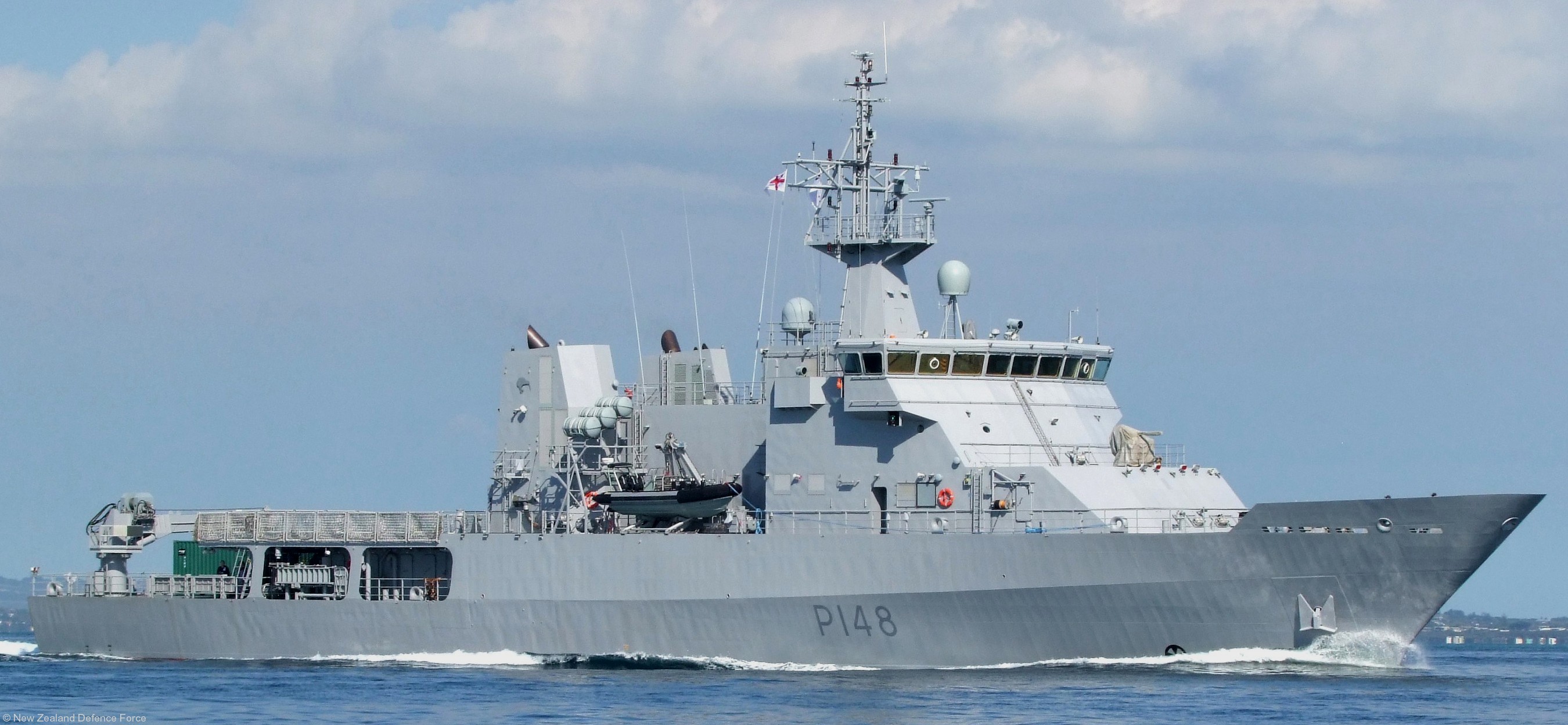 p-148 hmnzs otago protector class offshore patrol vessel opv royal new zealand navy 10
