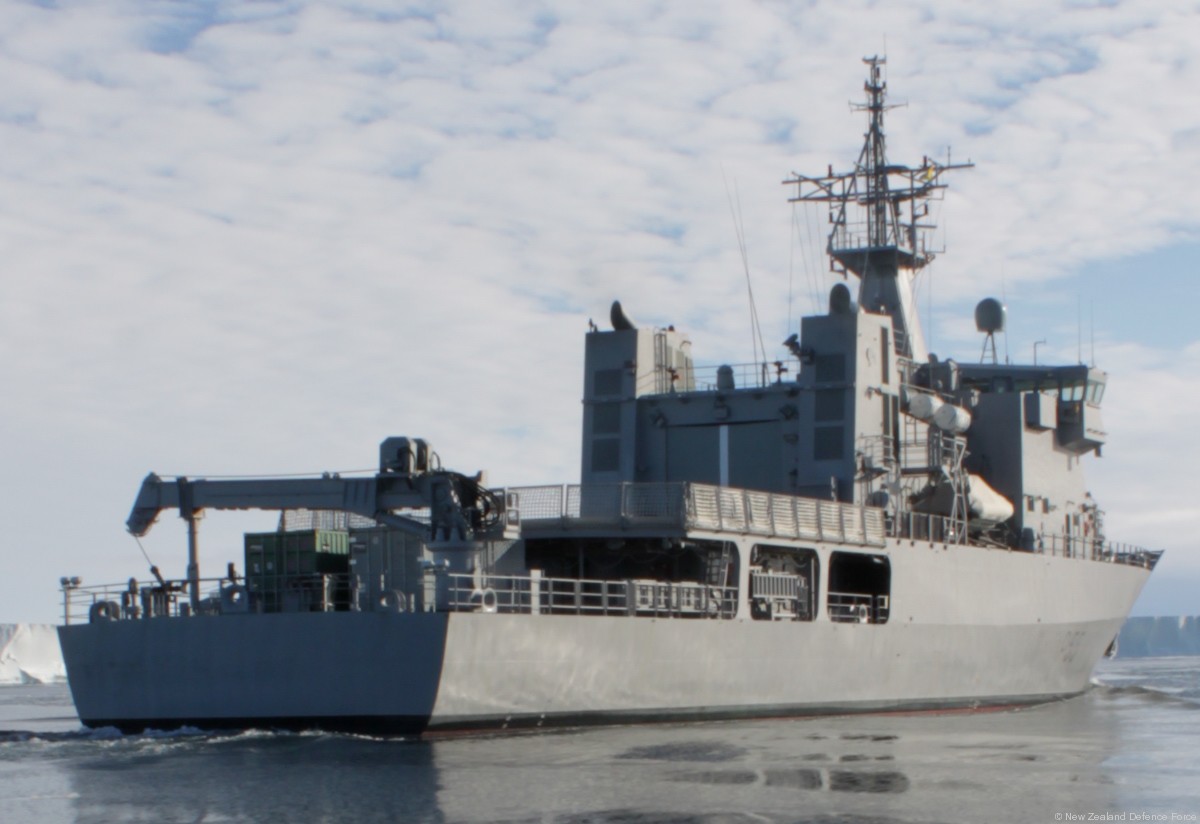 p-55 hmnzs wellington otago protector class offshore patrol vessel opv royal new zealand navy 03