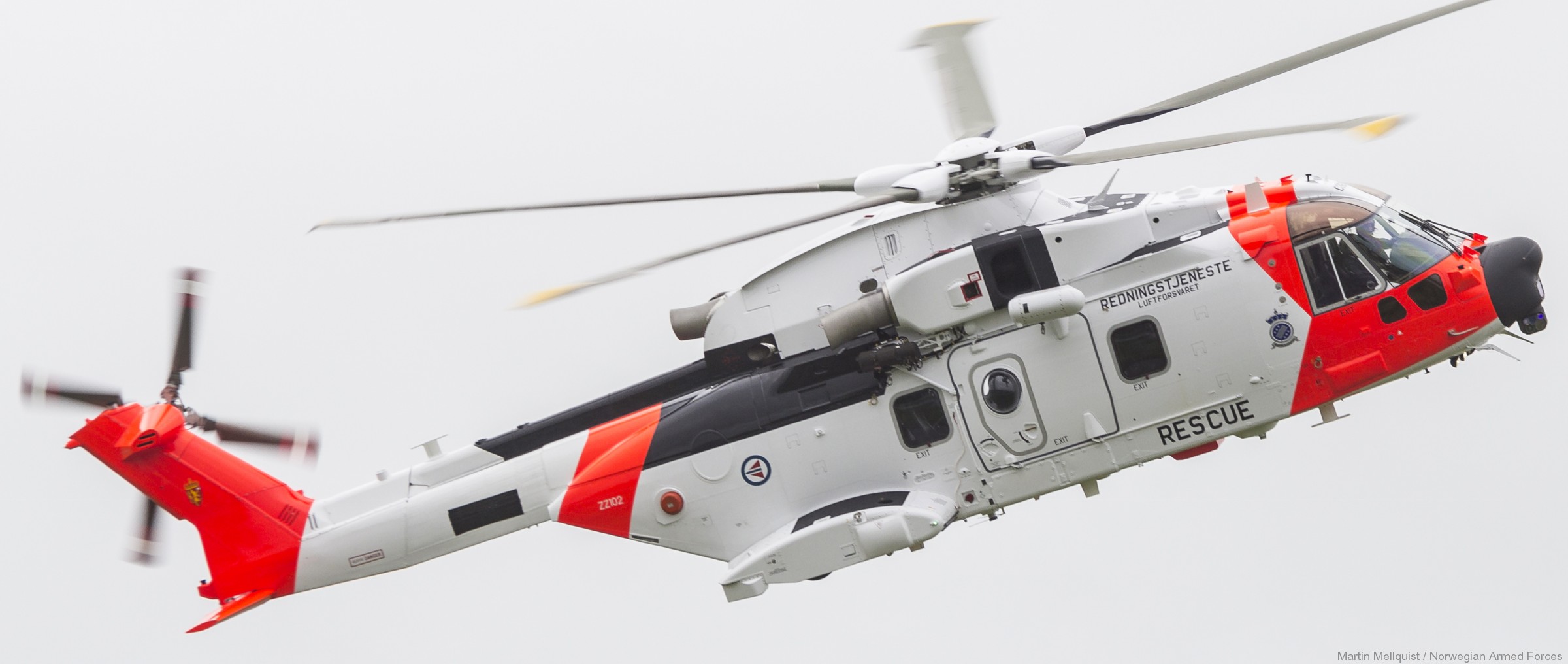 agusta westland aw101 rescue helicopter royal norwegian air force luftforsvaret sar queen 0265 08