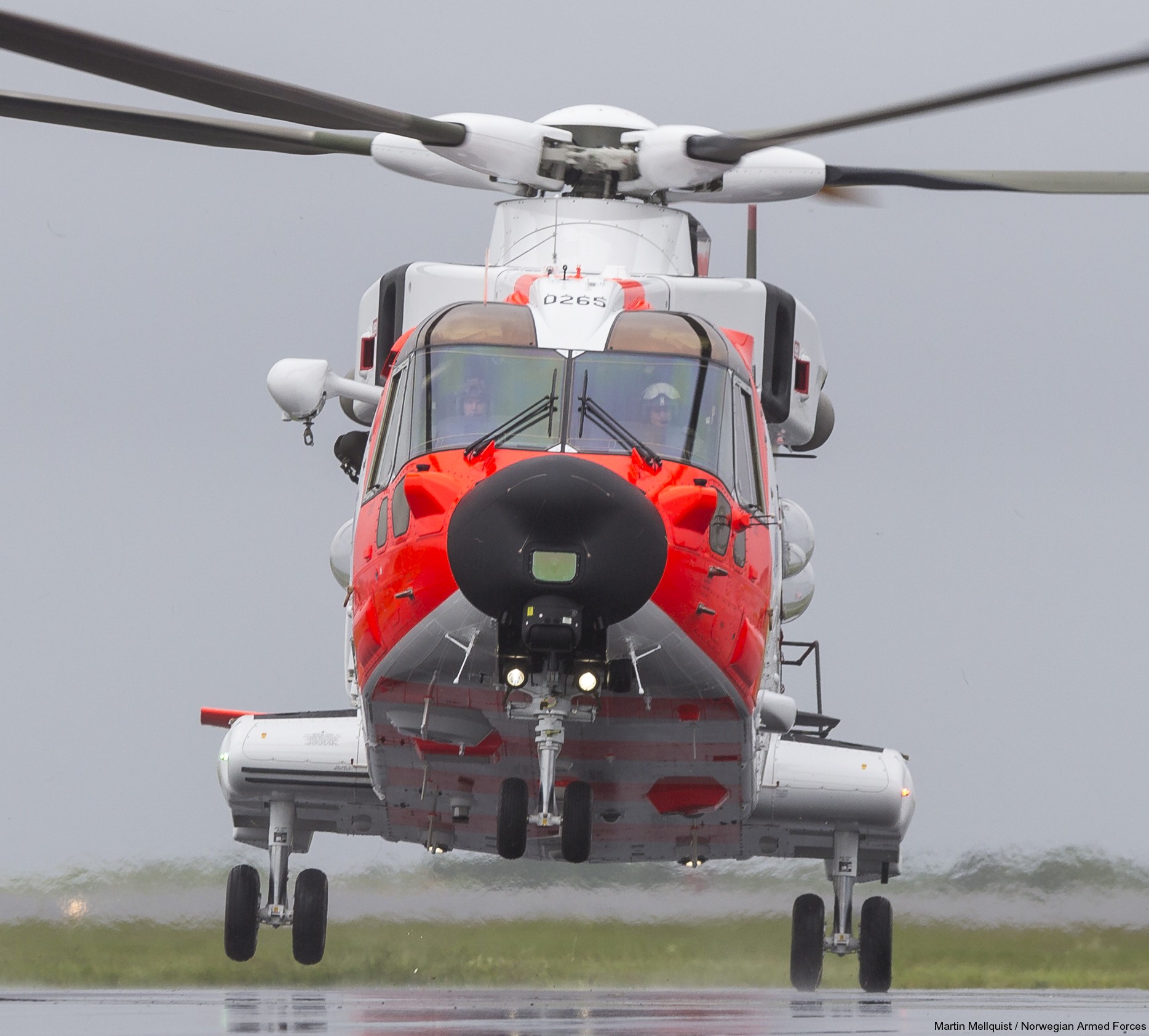 agusta westland aw101 rescue helicopter royal norwegian air force luftforsvaret sar queen 0265 09