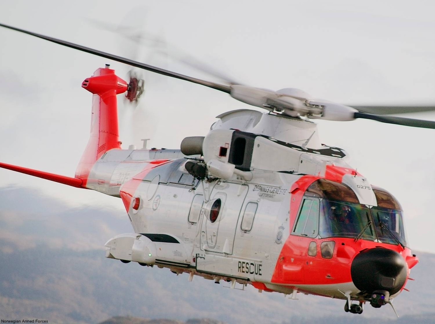 agusta westland aw101 rescue helicopter royal norwegian air force luftforsvaret sar queen 0275 02