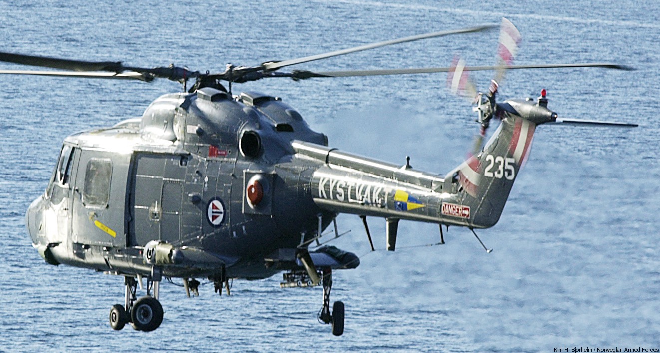 westland lynx mk 86 royal norwegian coast guard navy air force kystvakt 235 03