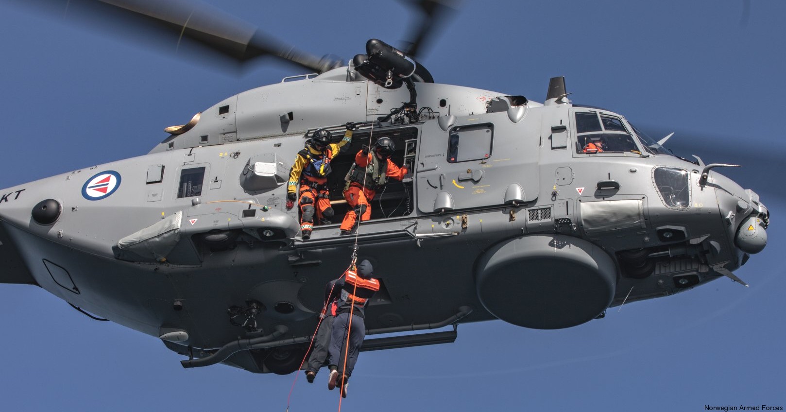 nh90 nfh asw helicopter royal norwegian coast guard navy air force kystvakt sjoforsvaret 352 03