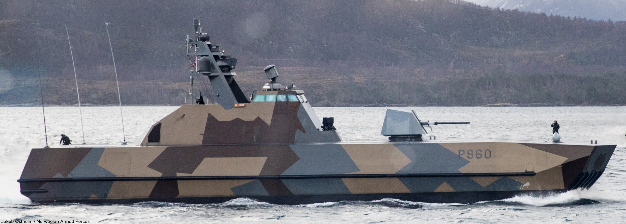 p-960 skjold hnoms knm corvette royal norwegian navy sjoforsvaret 04