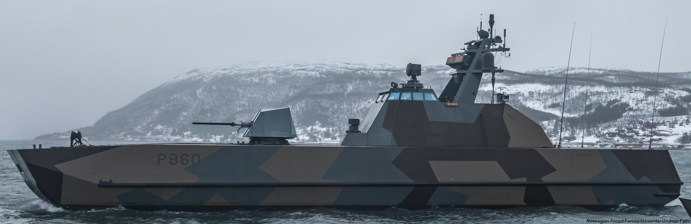 p-960 skjold hnoms knm corvette royal norwegian navy sjoforsvaret 28