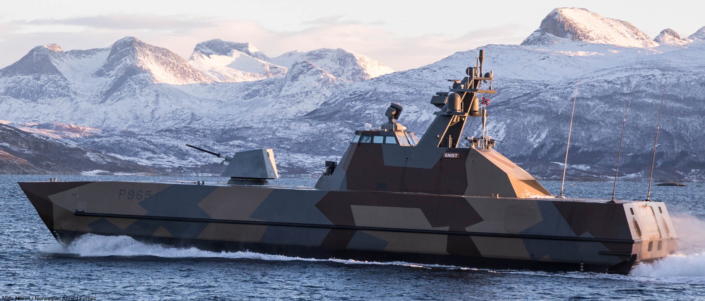p-965 hnoms gnist knm skjold class corvette royal norwegian navy sjoforsvaret umoe mandal 07x