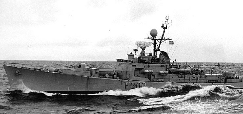 f-300 hnoms oslo knm frigate royal norwegian navy sjoforsvaret 03